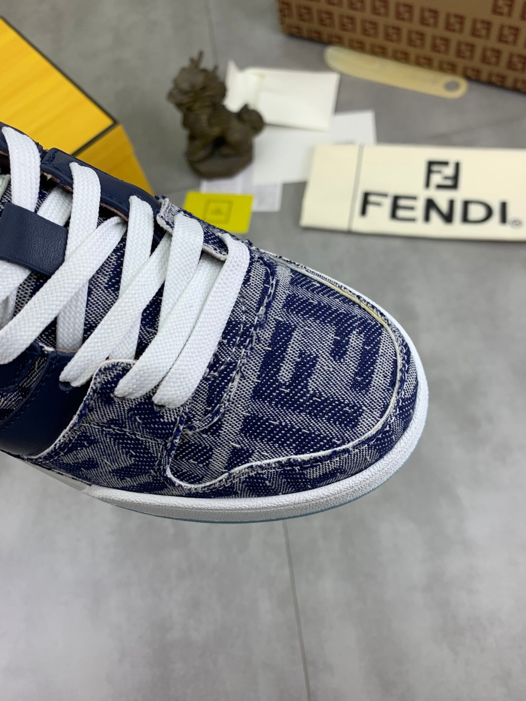 LuxluxHouse Best Quality Shoes Fendi