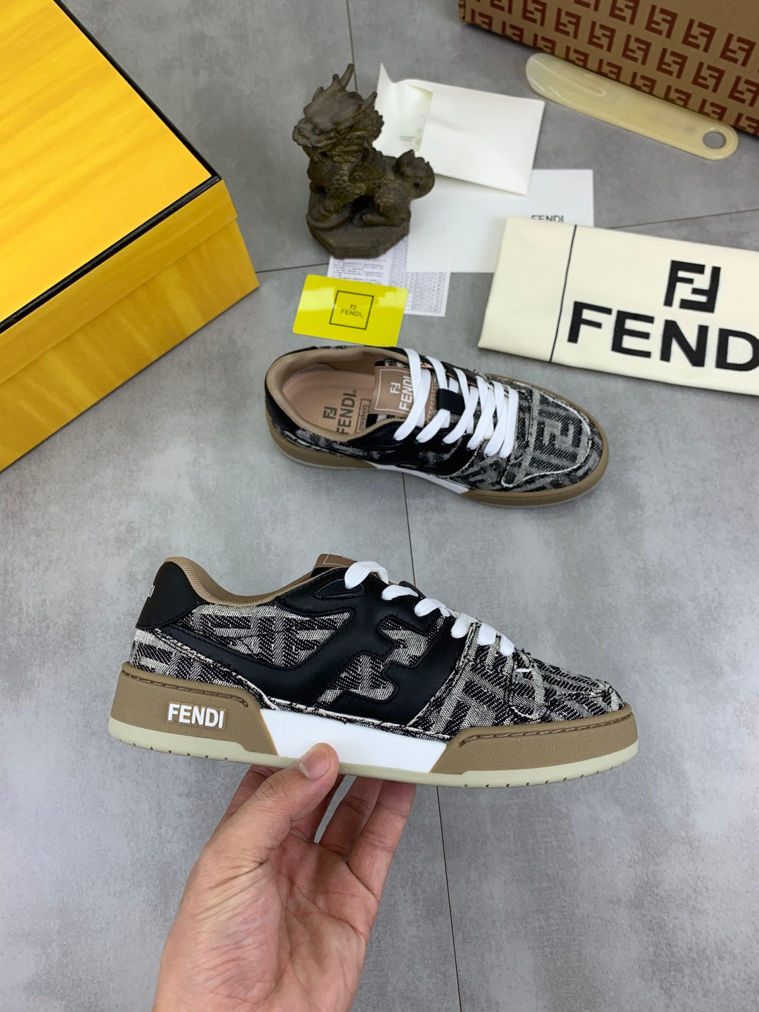 LuxluxHouse Best Quality Shoes Fendi