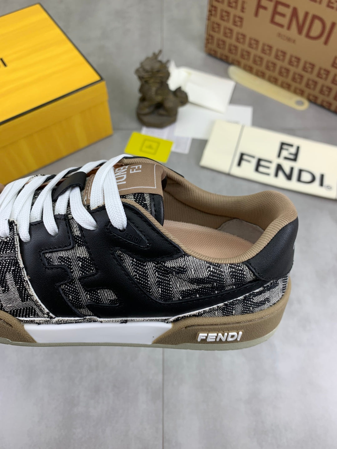 LuxluxHouse Best Quality Shoes Fendi