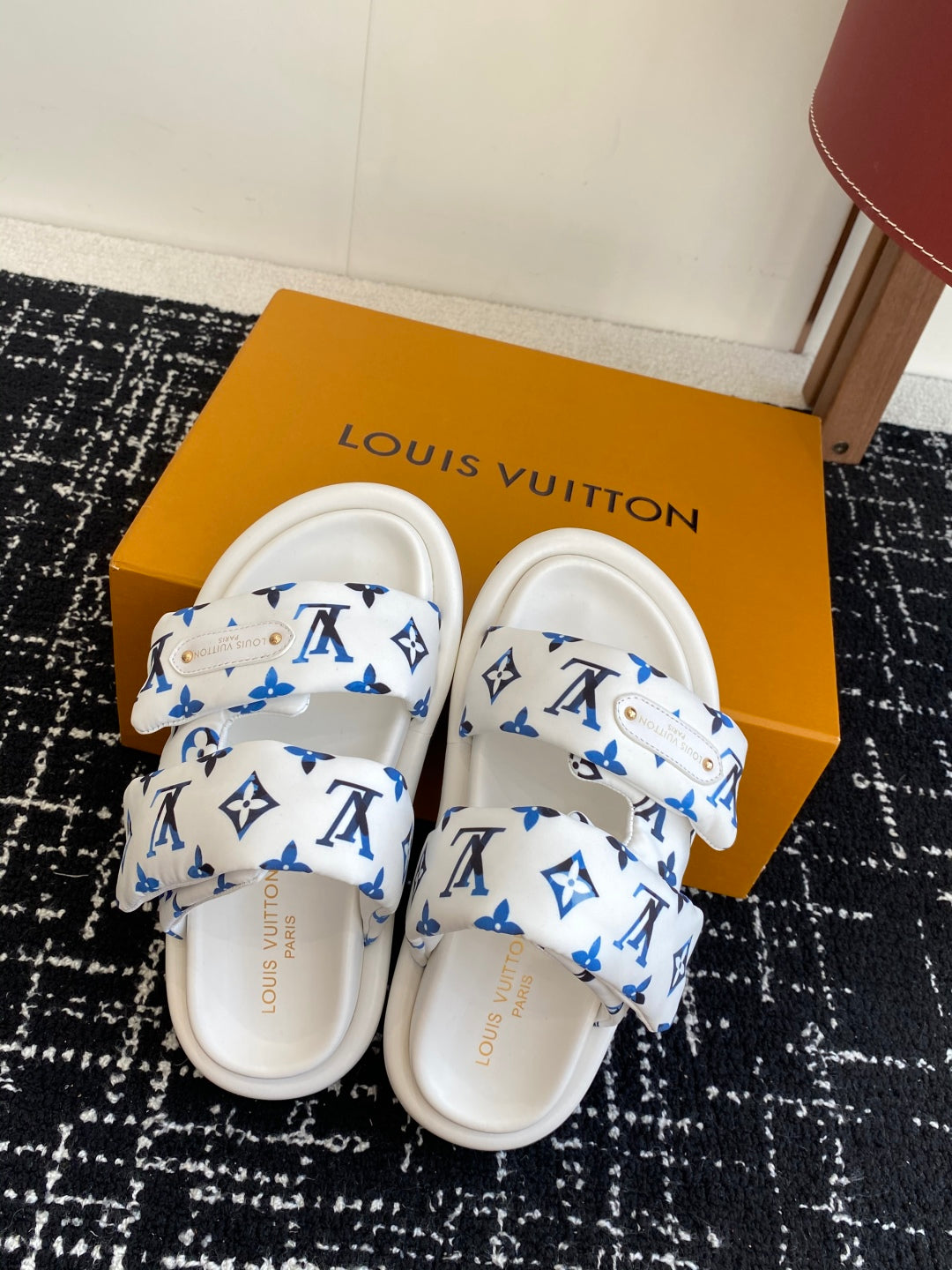LuxluxHouse Best Quality Sandals Louis Vuitton