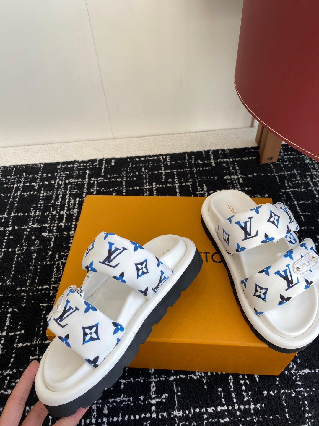 LuxluxHouse Best Quality Sandals Louis Vuitton
