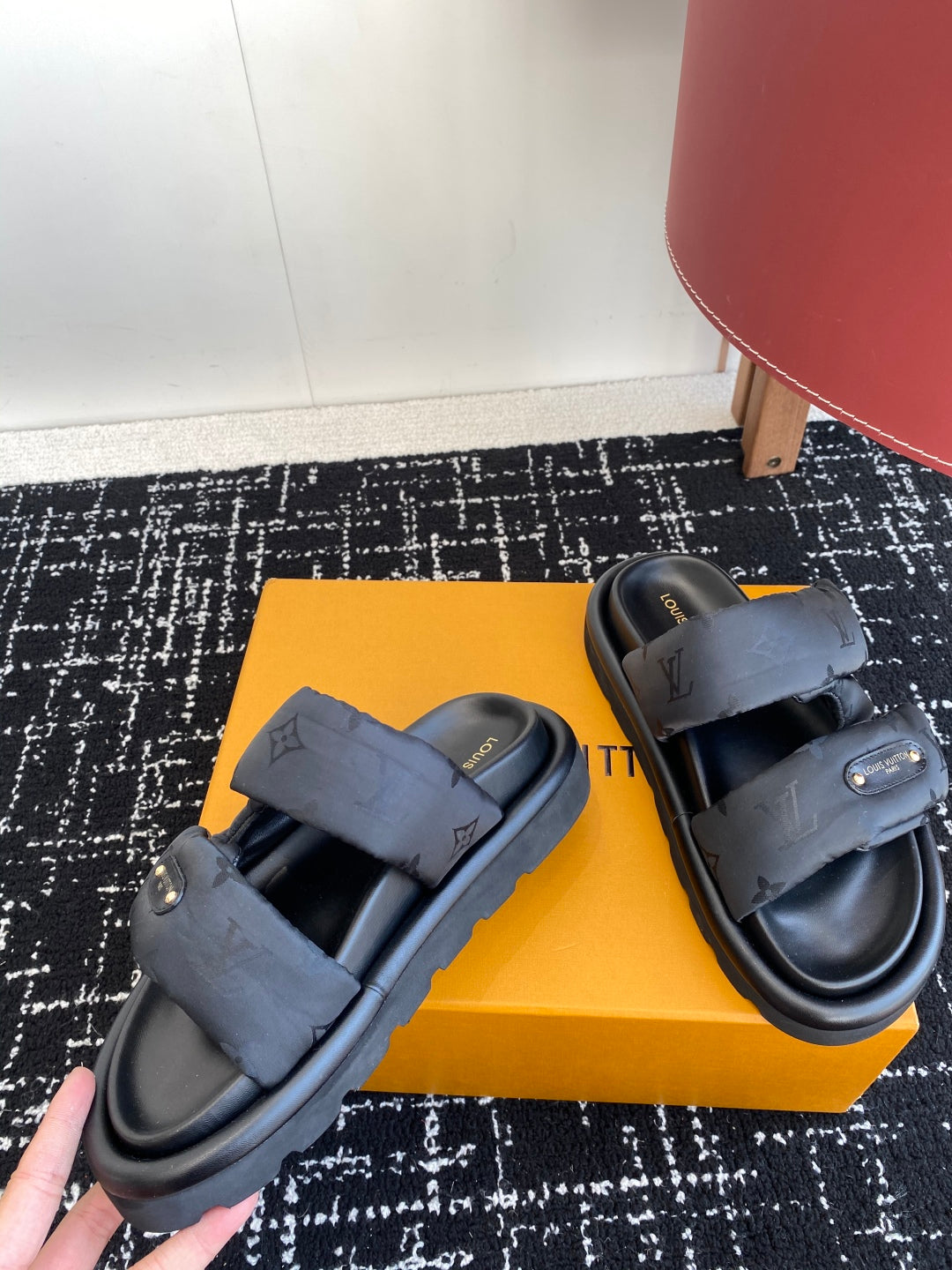 LuxluxHouse Best Quality Sandals Louis Vuitton