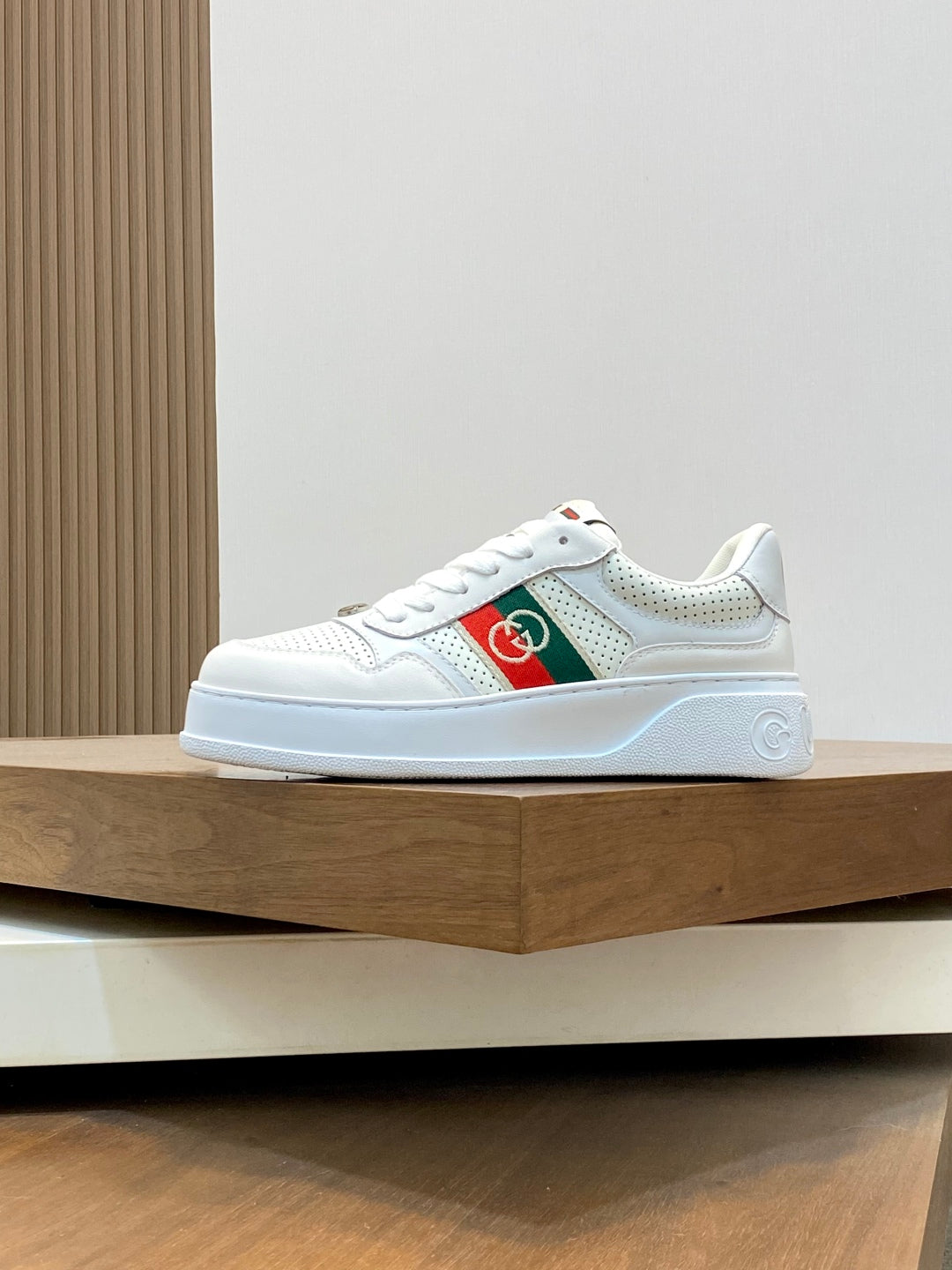 LuxluxHouse Best Quality Shoes Gucci