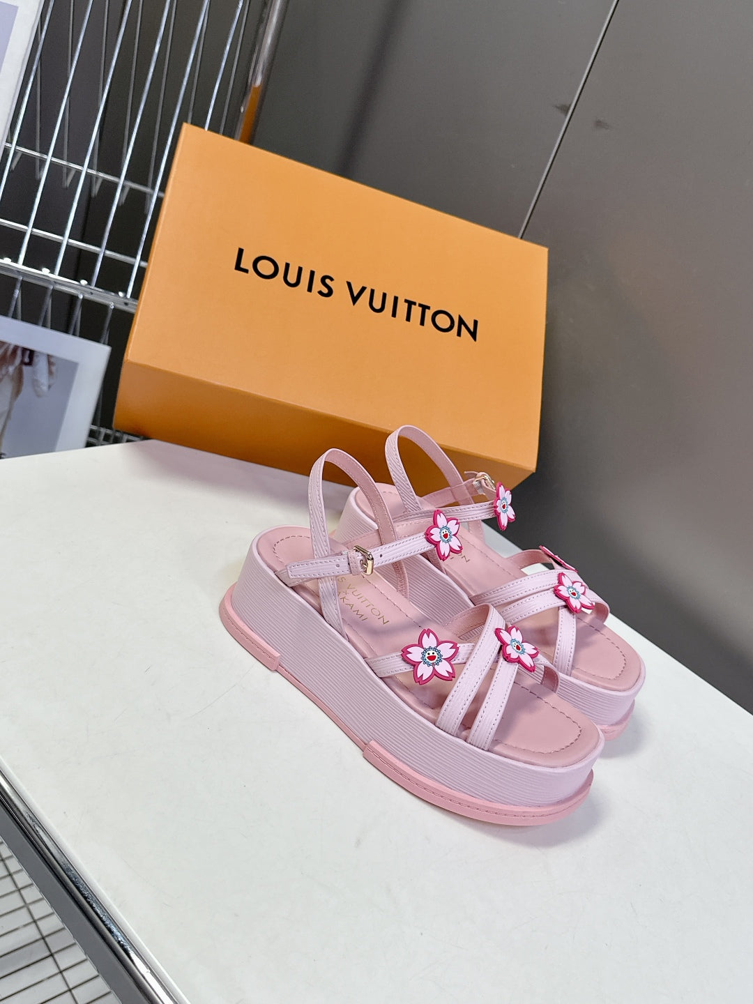 LuxluxHouse Best Quality Women Shoes Louis Vuitton