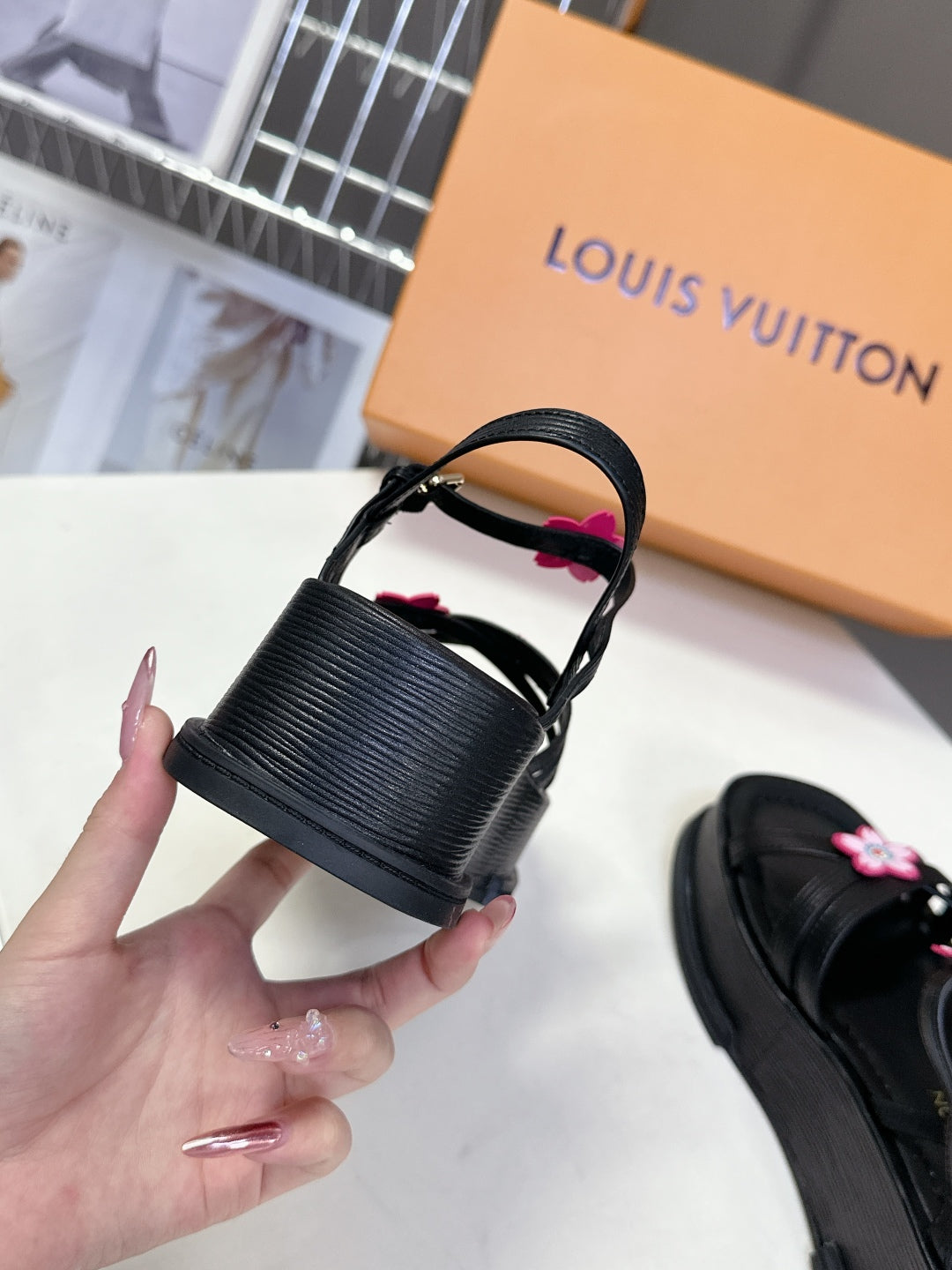 LuxluxHouse Best Quality Women Shoes Louis Vuitton