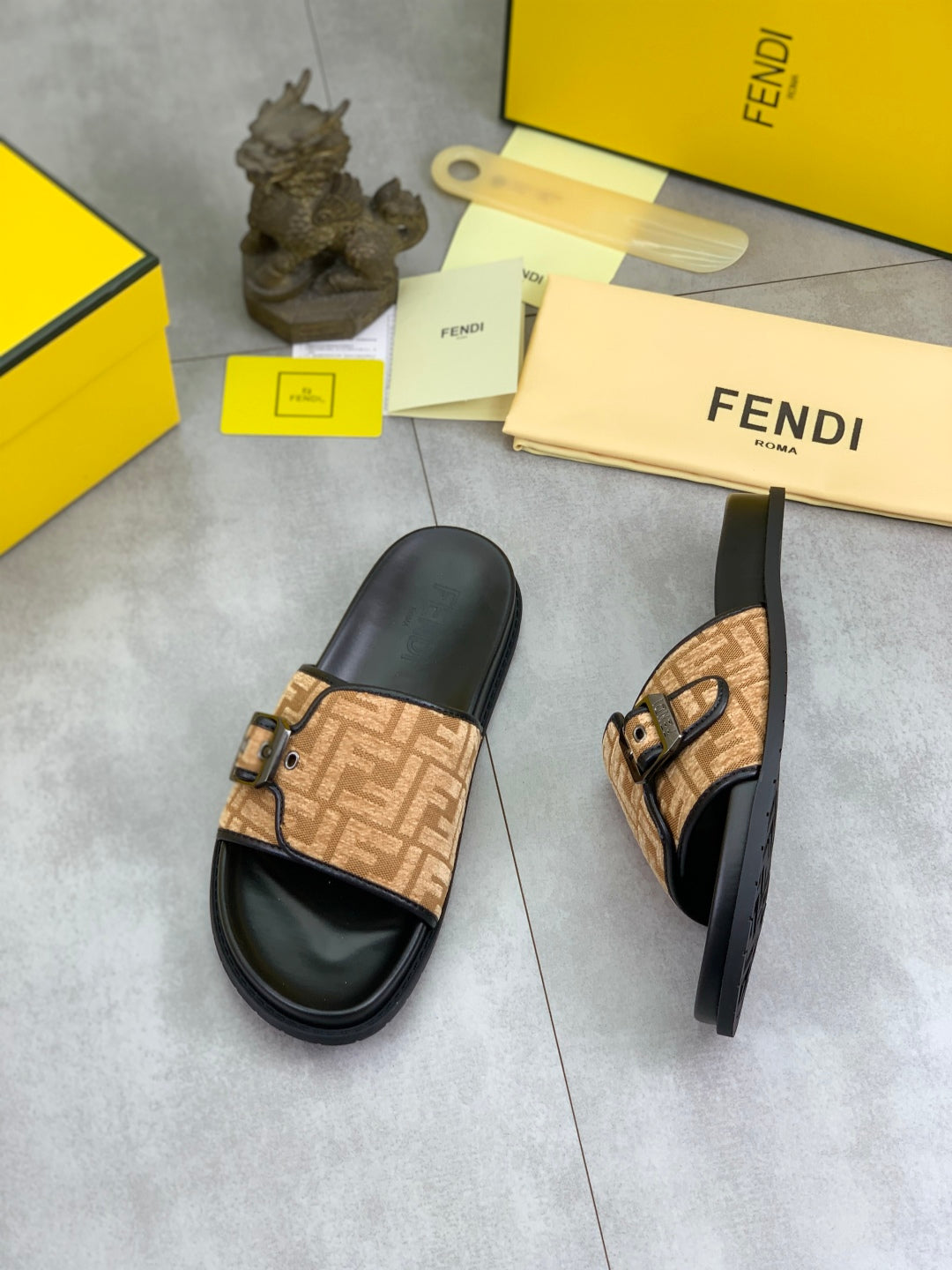 LuxluxHouse Best Quality Sandals Fendi