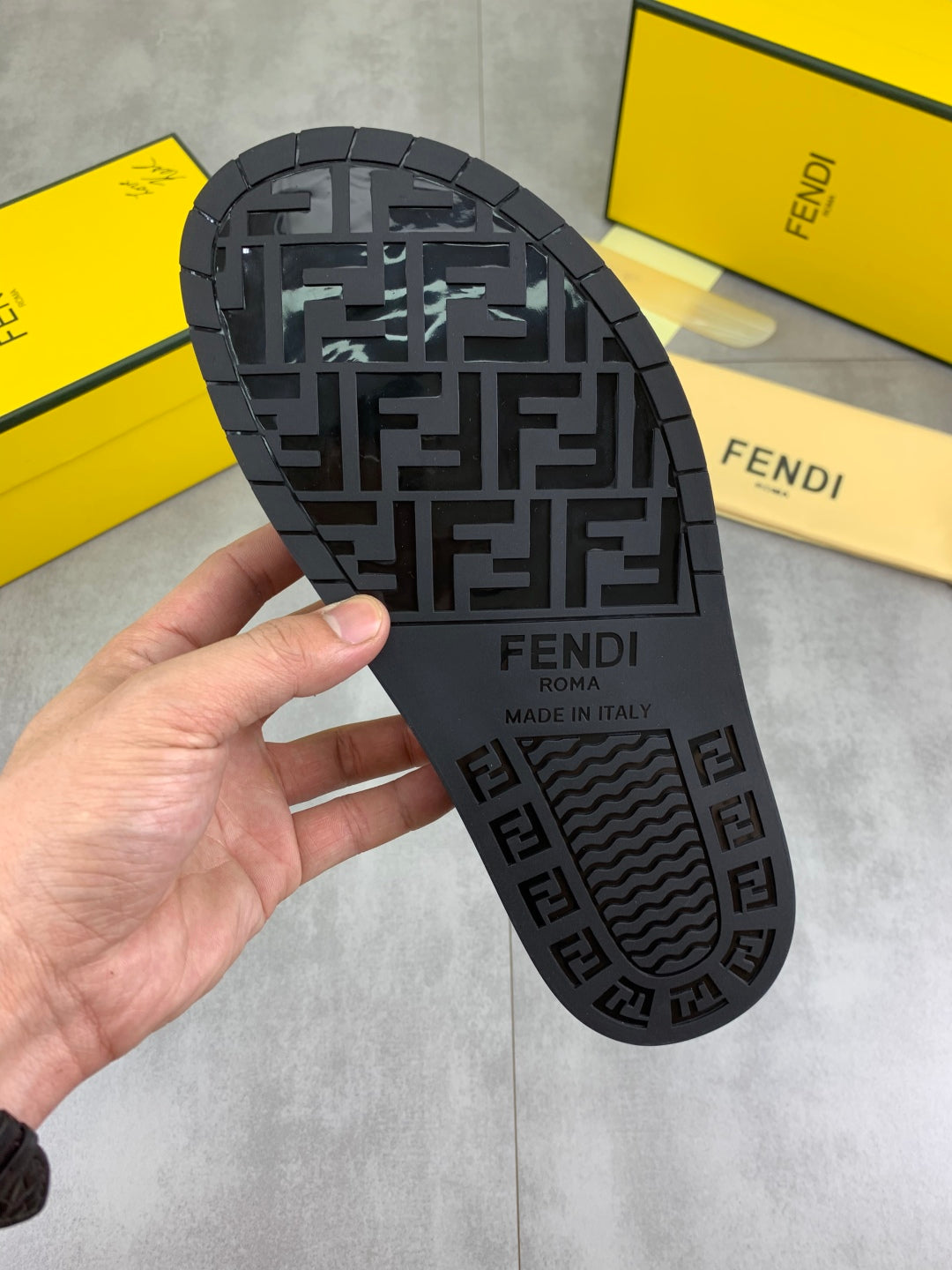 LuxluxHouse Best Quality Sandals Fendi