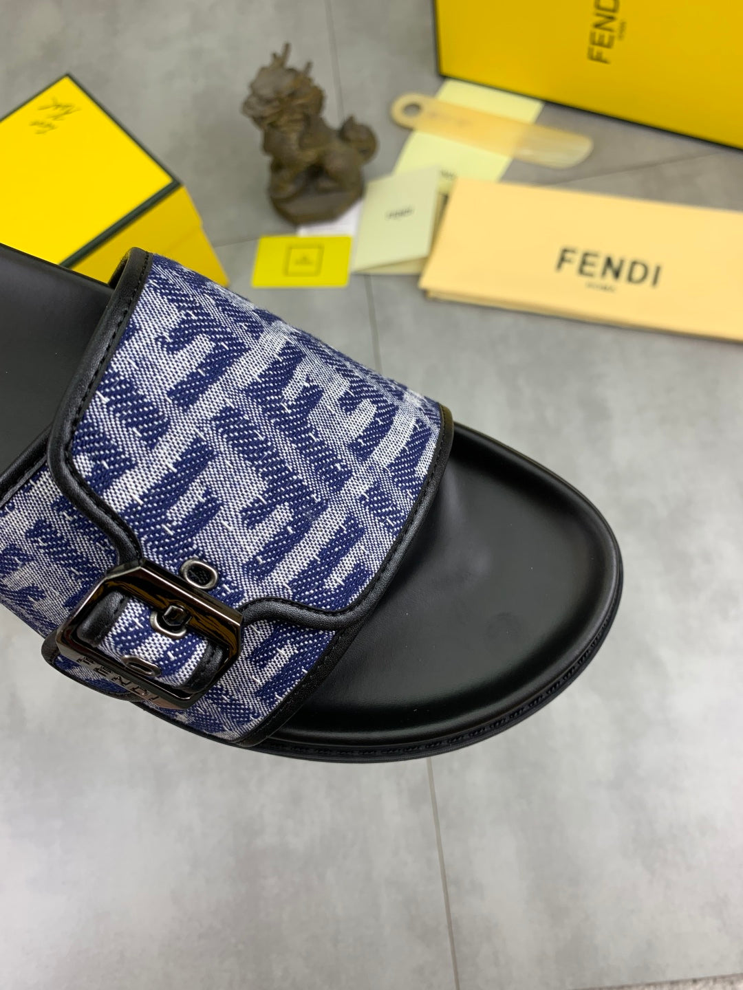 LuxluxHouse Best Quality Sandals Fendi