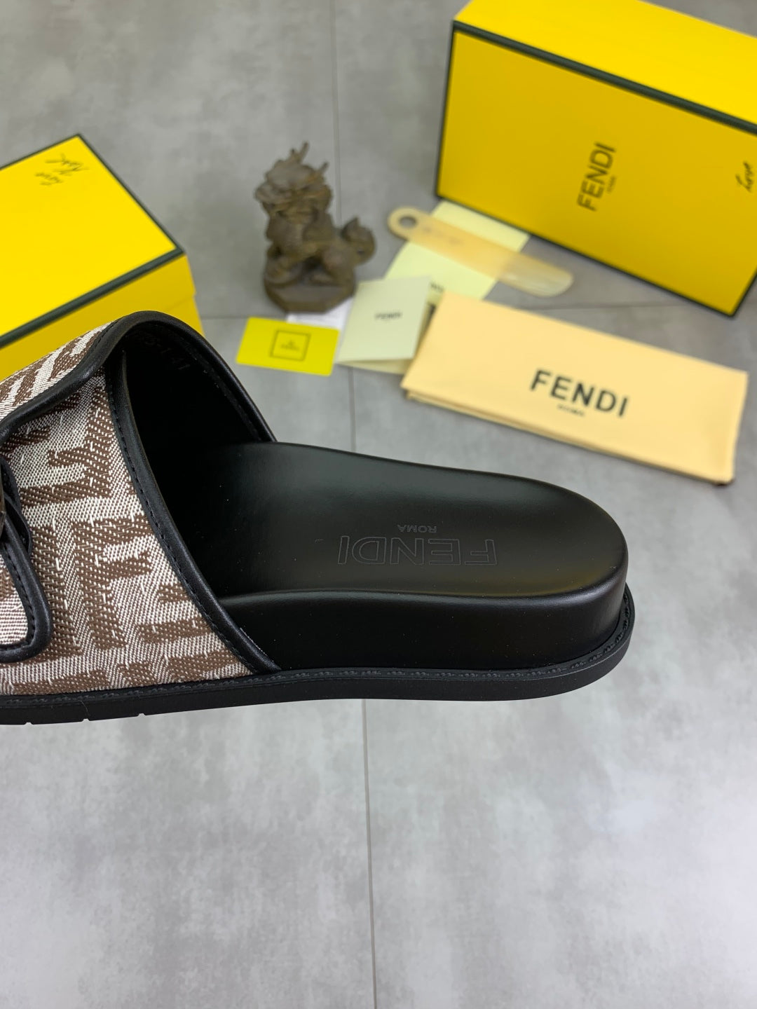 LuxluxHouse Best Quality Sandals Fendi