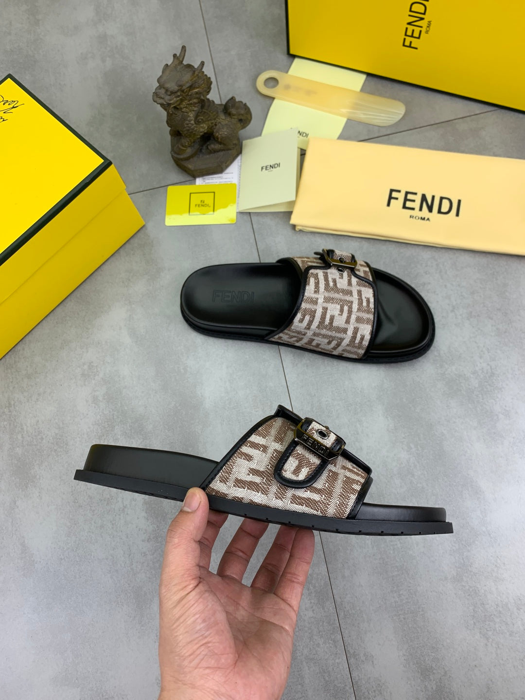 LuxluxHouse Best Quality Sandals Fendi