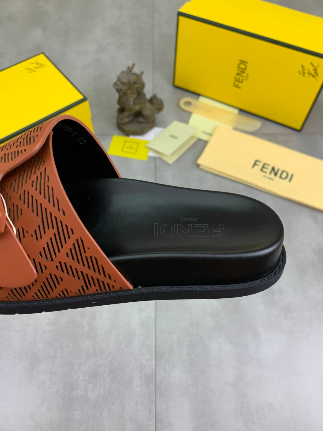 LuxluxHouse Best Quality Sandals Fendi