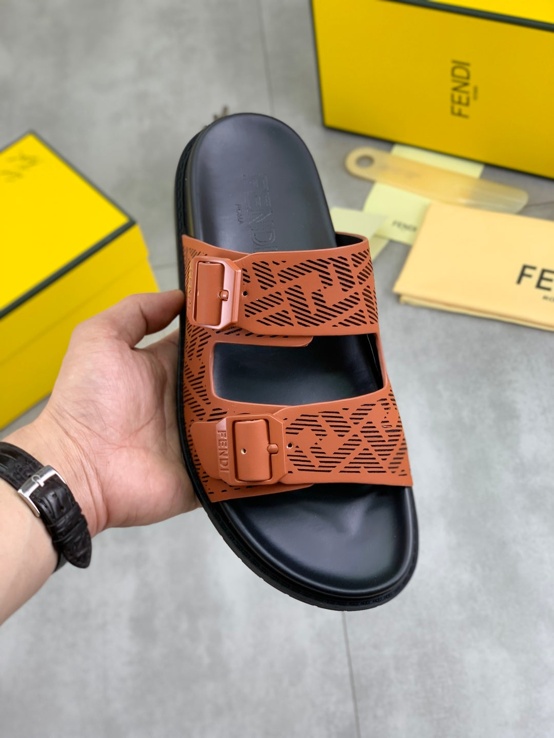 LuxluxHouse Best Quality Sandals Fendi