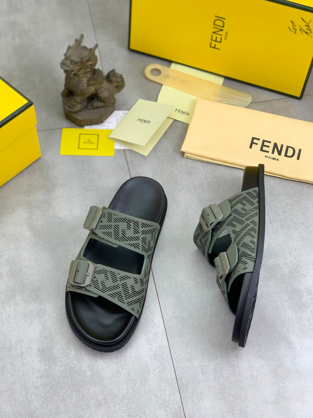 LuxluxHouse Best Quality Sandals Fendi