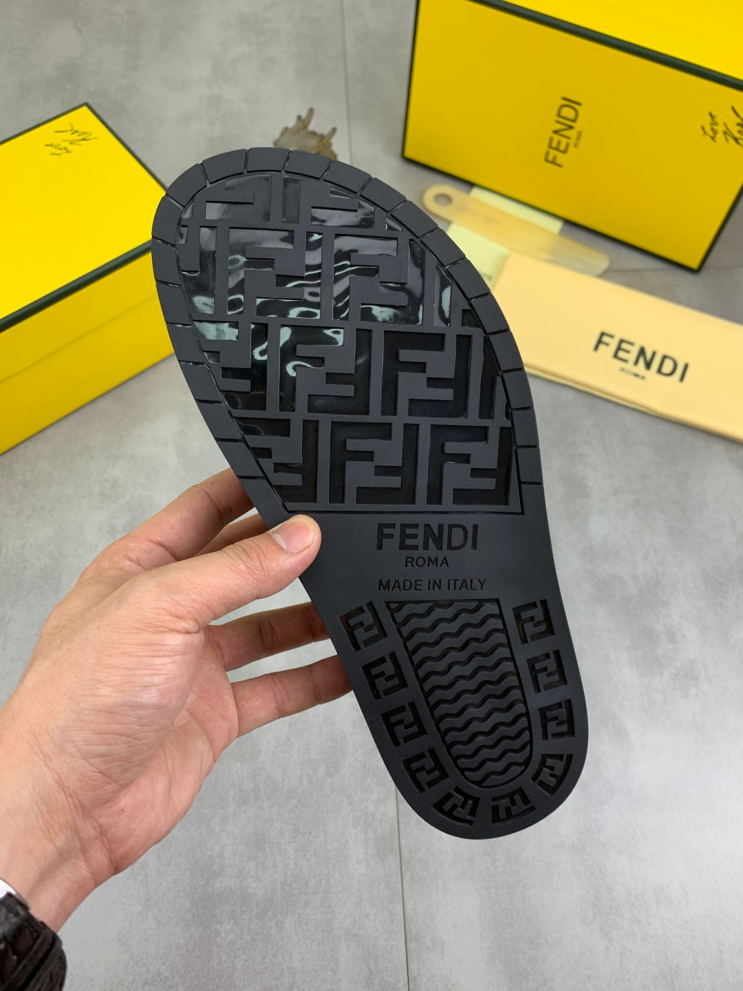 LuxluxHouse Best Quality Sandals Fendi