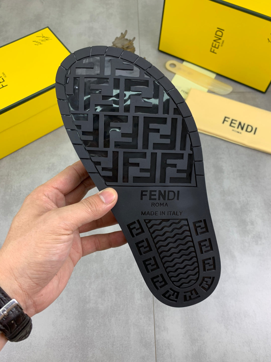 LuxluxHouse Best Quality Sandals Fendi