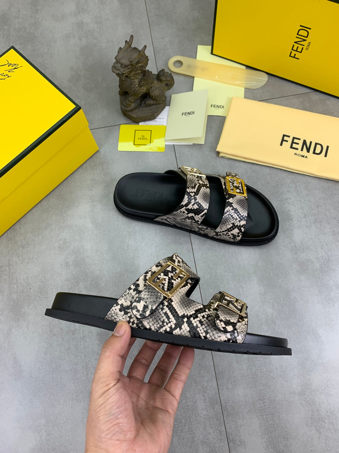 LuxluxHouse Best Quality Sandals Fendi