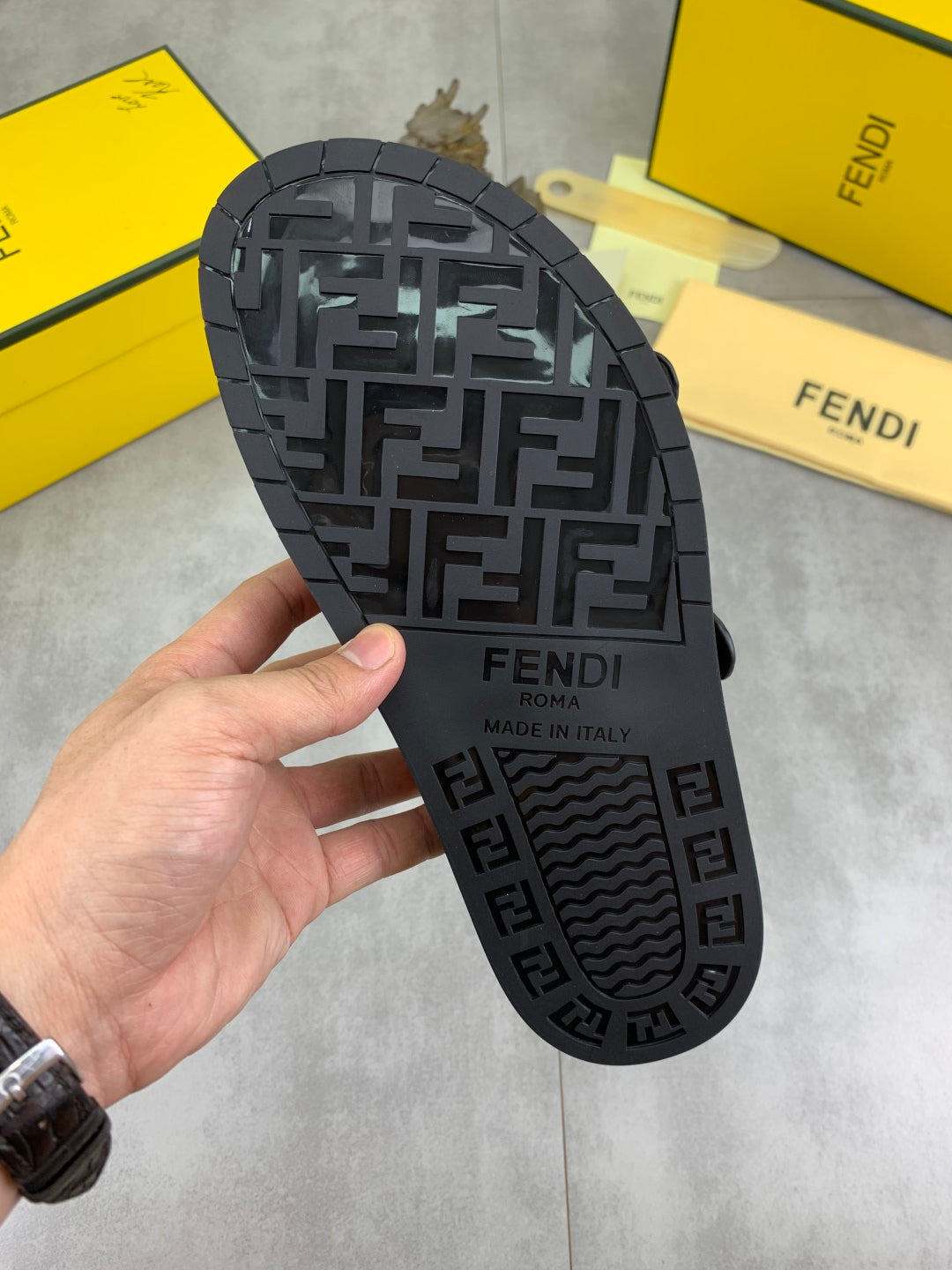 LuxluxHouse Best Quality Sandals Fendi