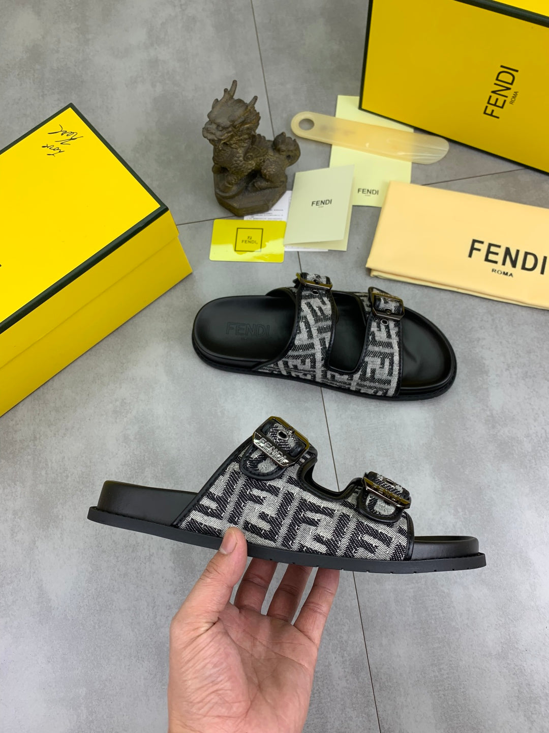 LuxluxHouse Best Quality Sandals Fendi