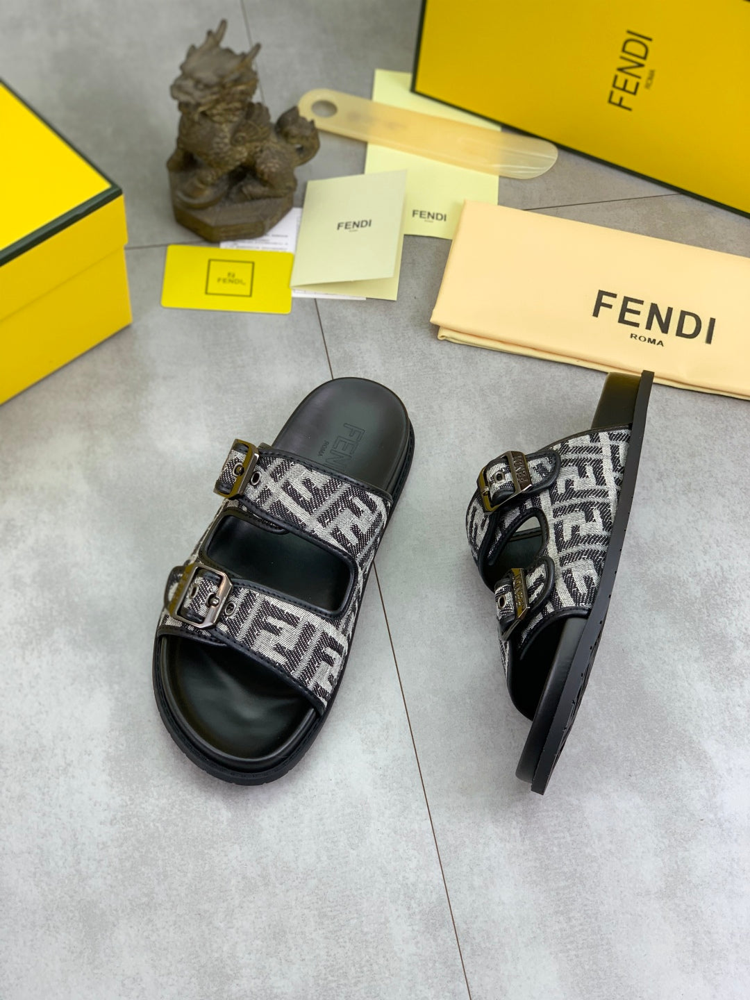 LuxluxHouse Best Quality Sandals Fendi