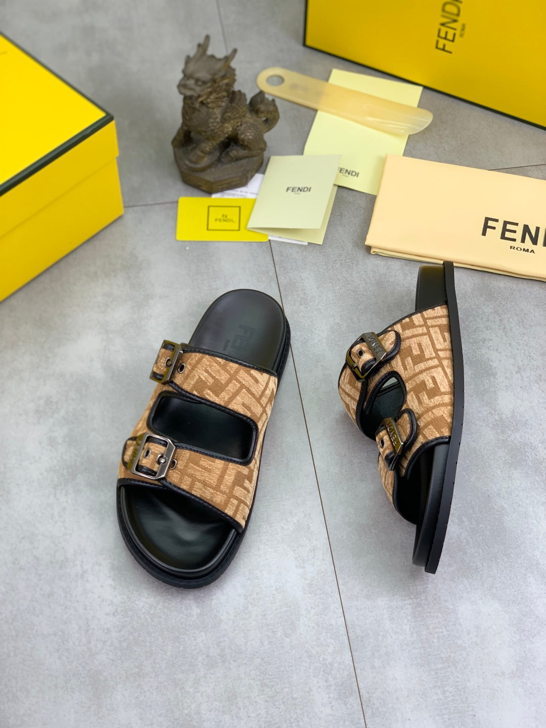 LuxluxHouse Best Quality Sandals Fendi