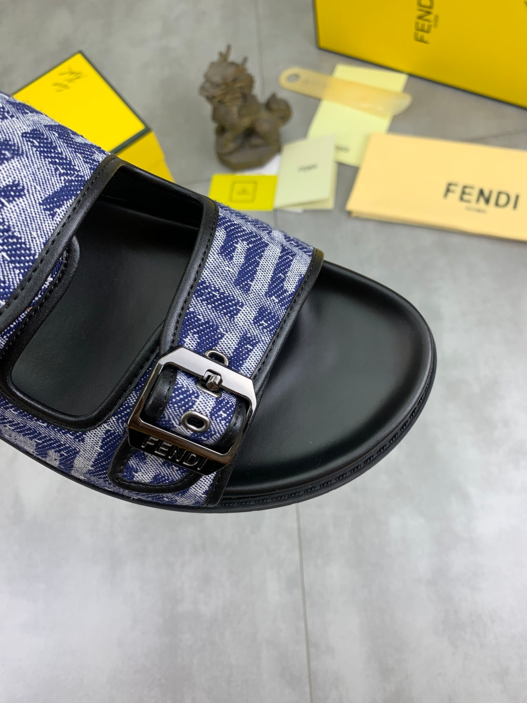 LuxluxHouse Best Quality Sandals Fendi