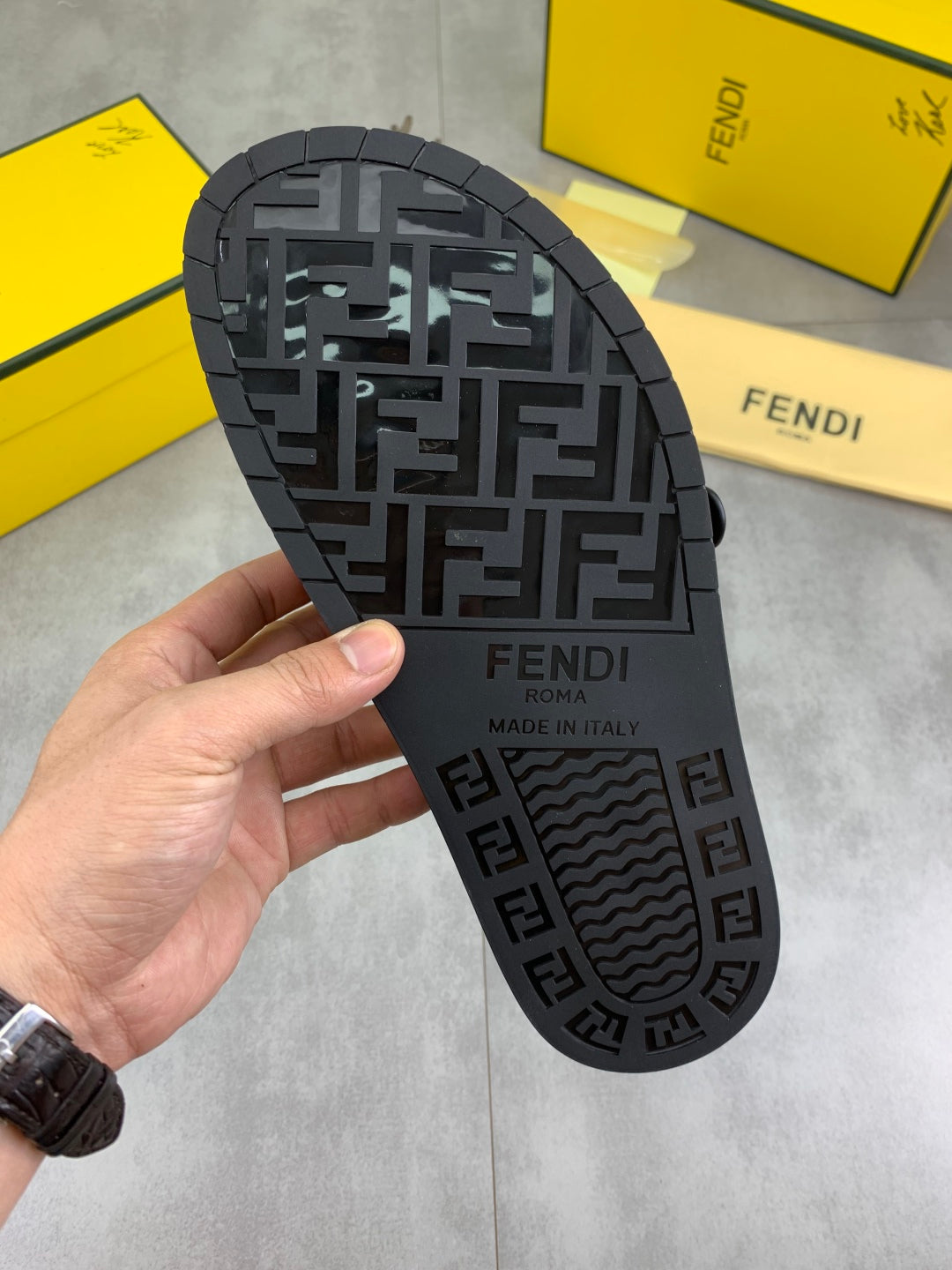 LuxluxHouse Best Quality Sandals Fendi