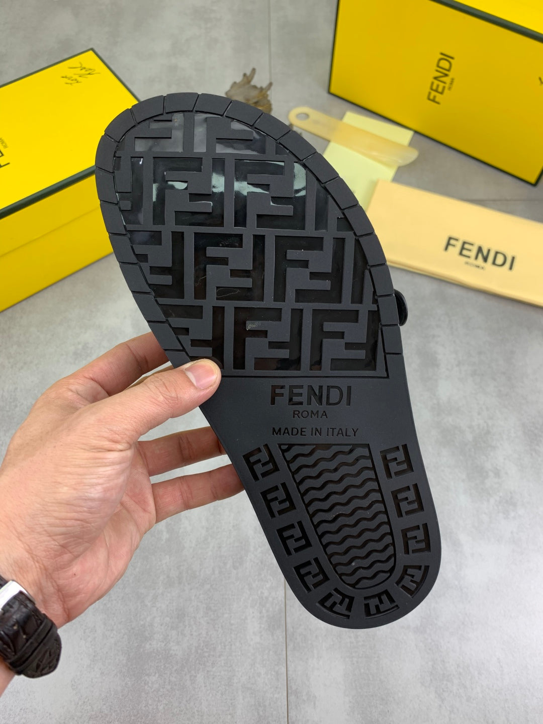 LuxluxHouse Best Quality Sandals Fendi