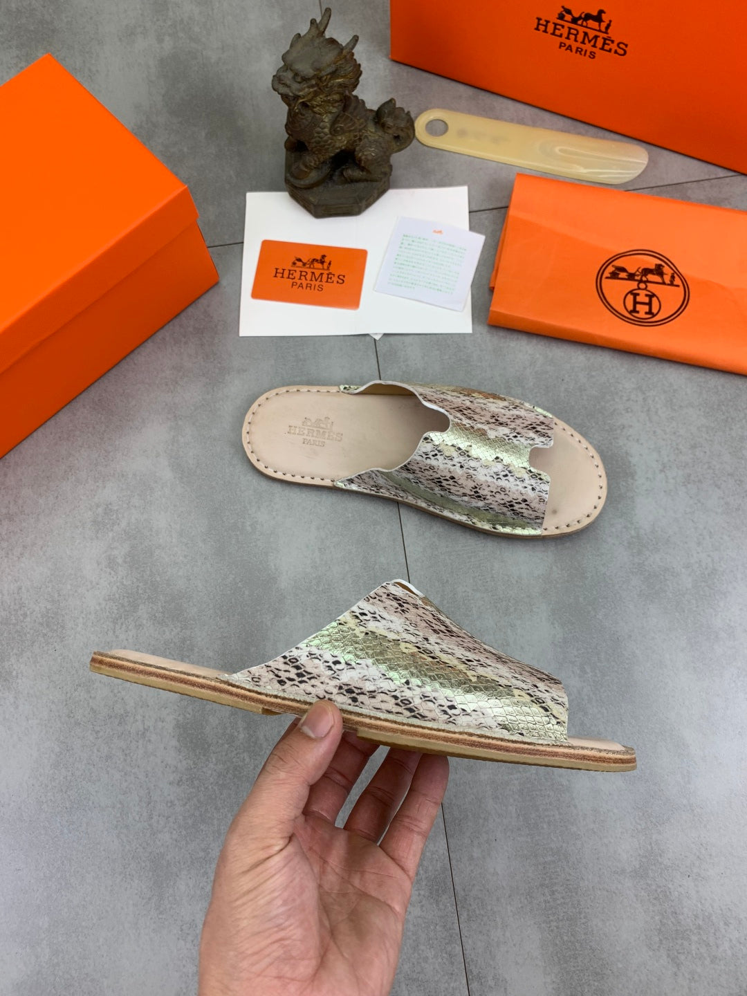 LuxluxHouse Best Quality Shoes Hermes