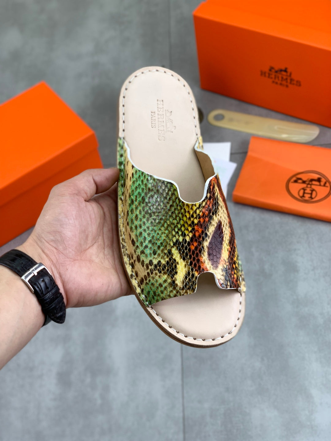 LuxluxHouse Best Quality Shoes Hermes