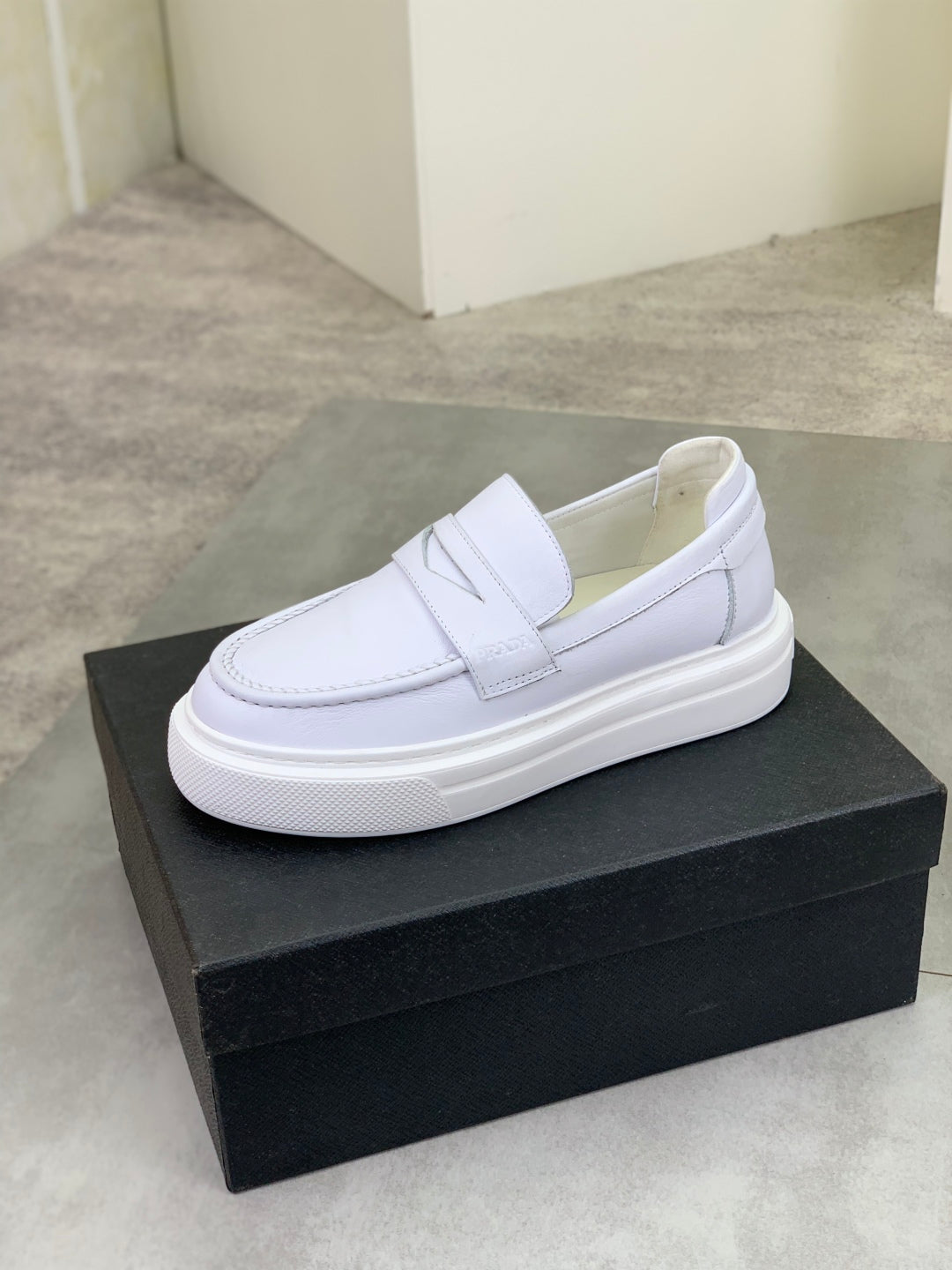 LuxluxHouse Best Quality Shoes Prada