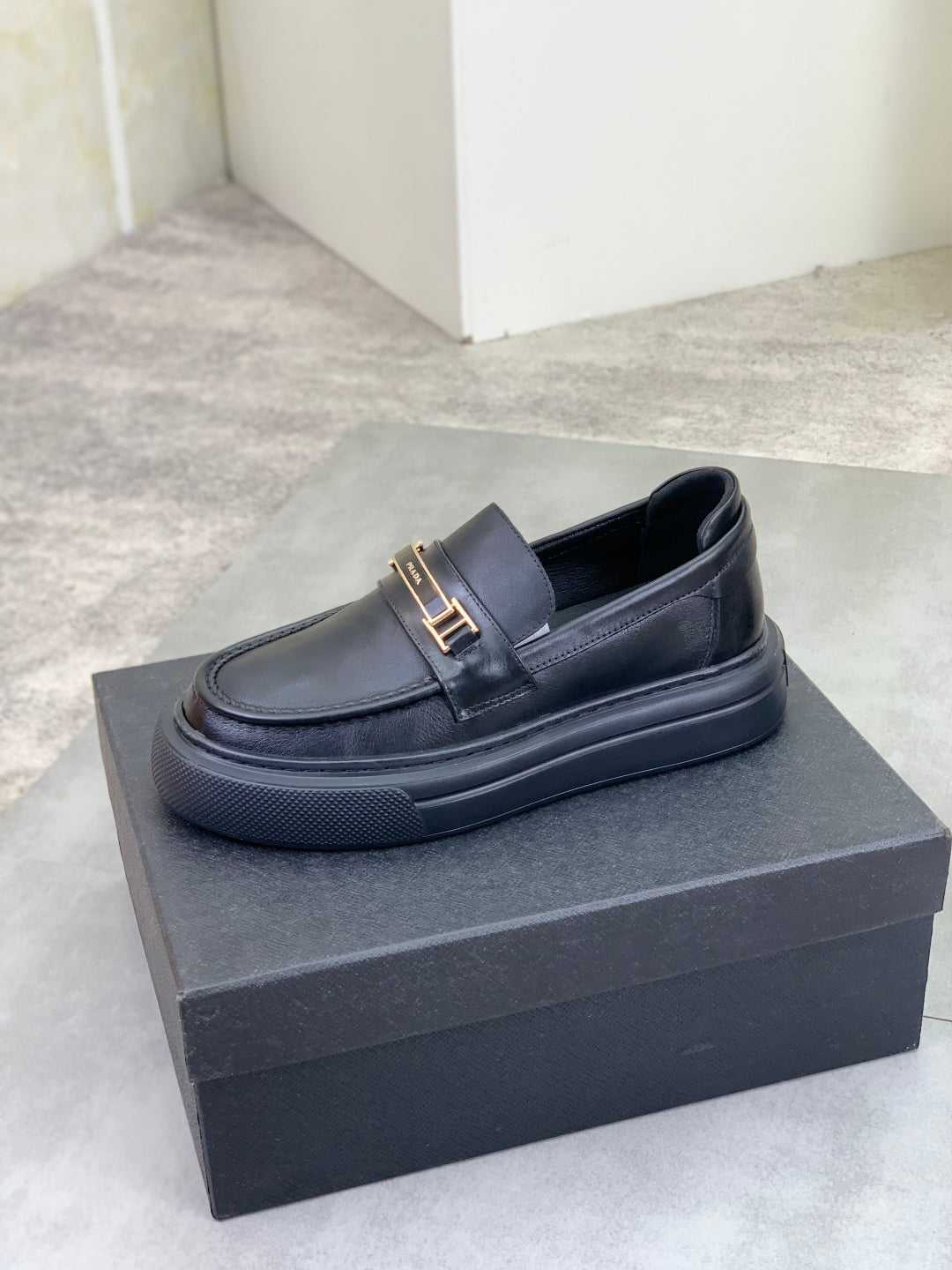 LuxluxHouse Best Quality Shoes Prada