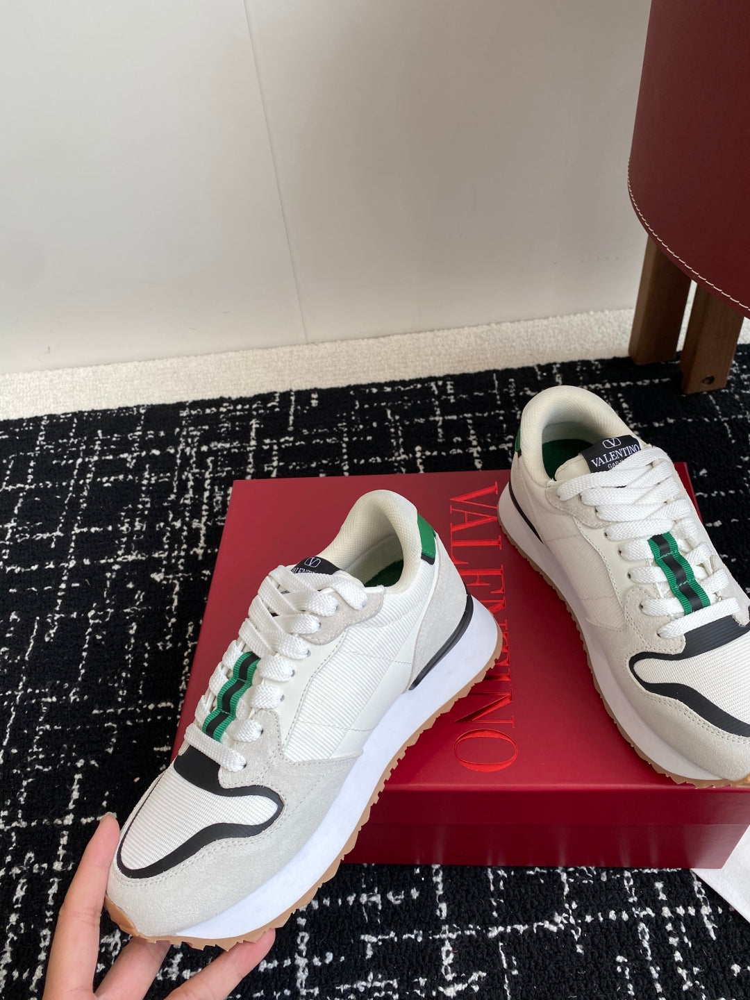 LuxluxHouse Best Quality Shoes Valentino
