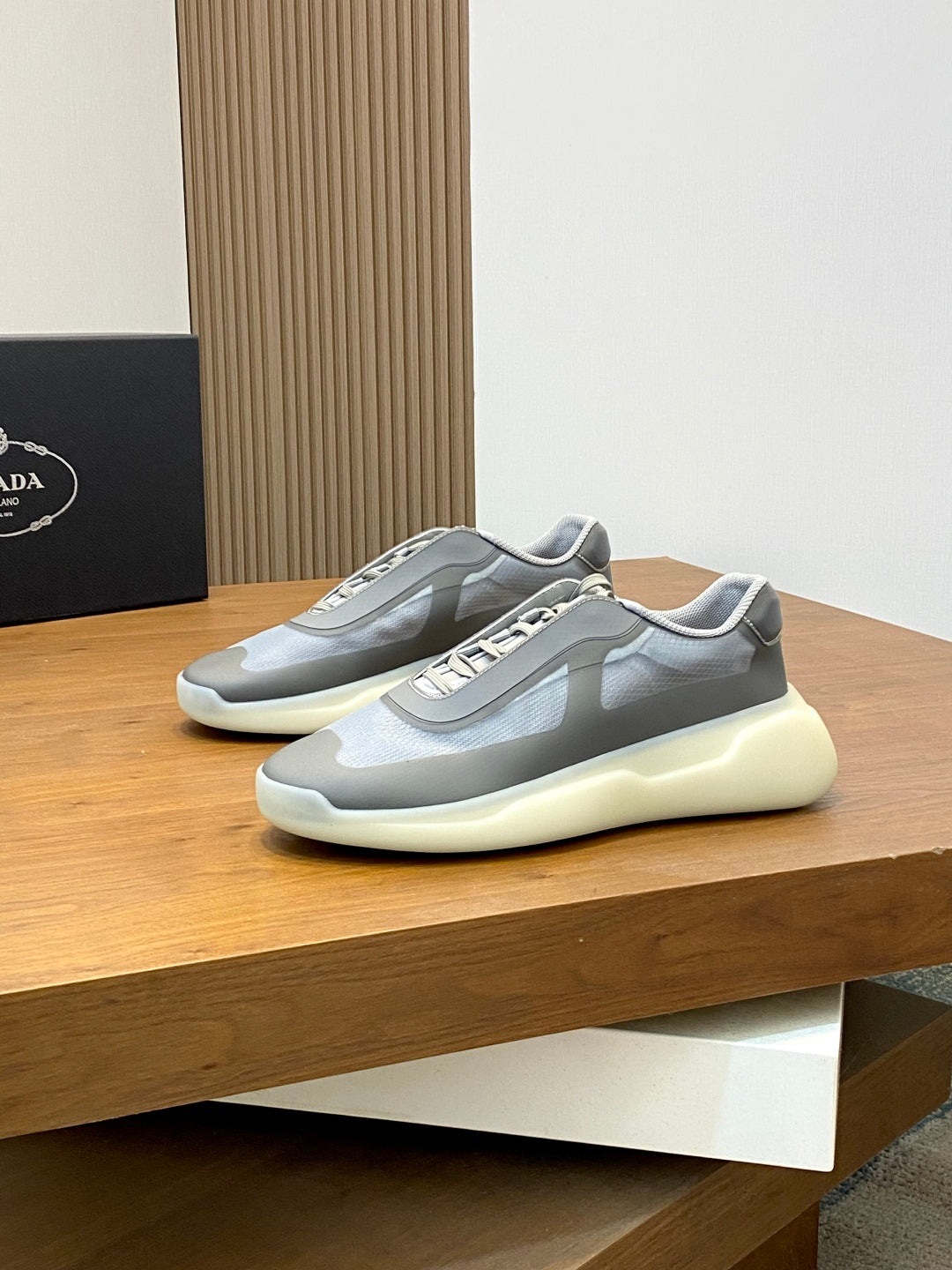LuxluxHouse Best Quality Shoes Prada