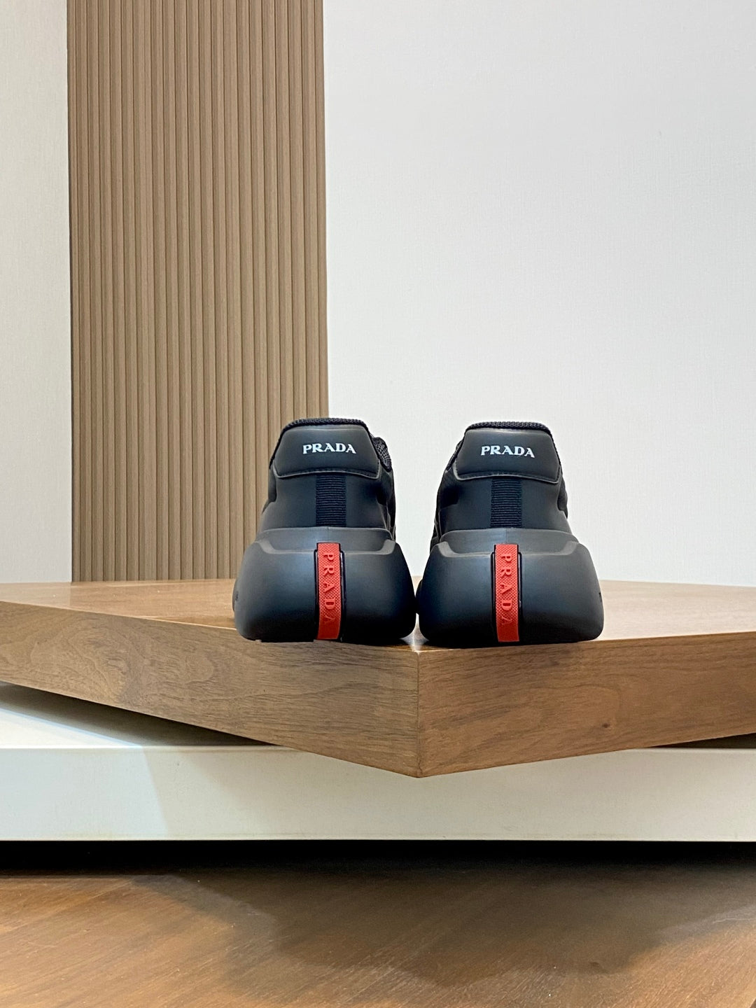 LuxluxHouse Best Quality Shoes Prada