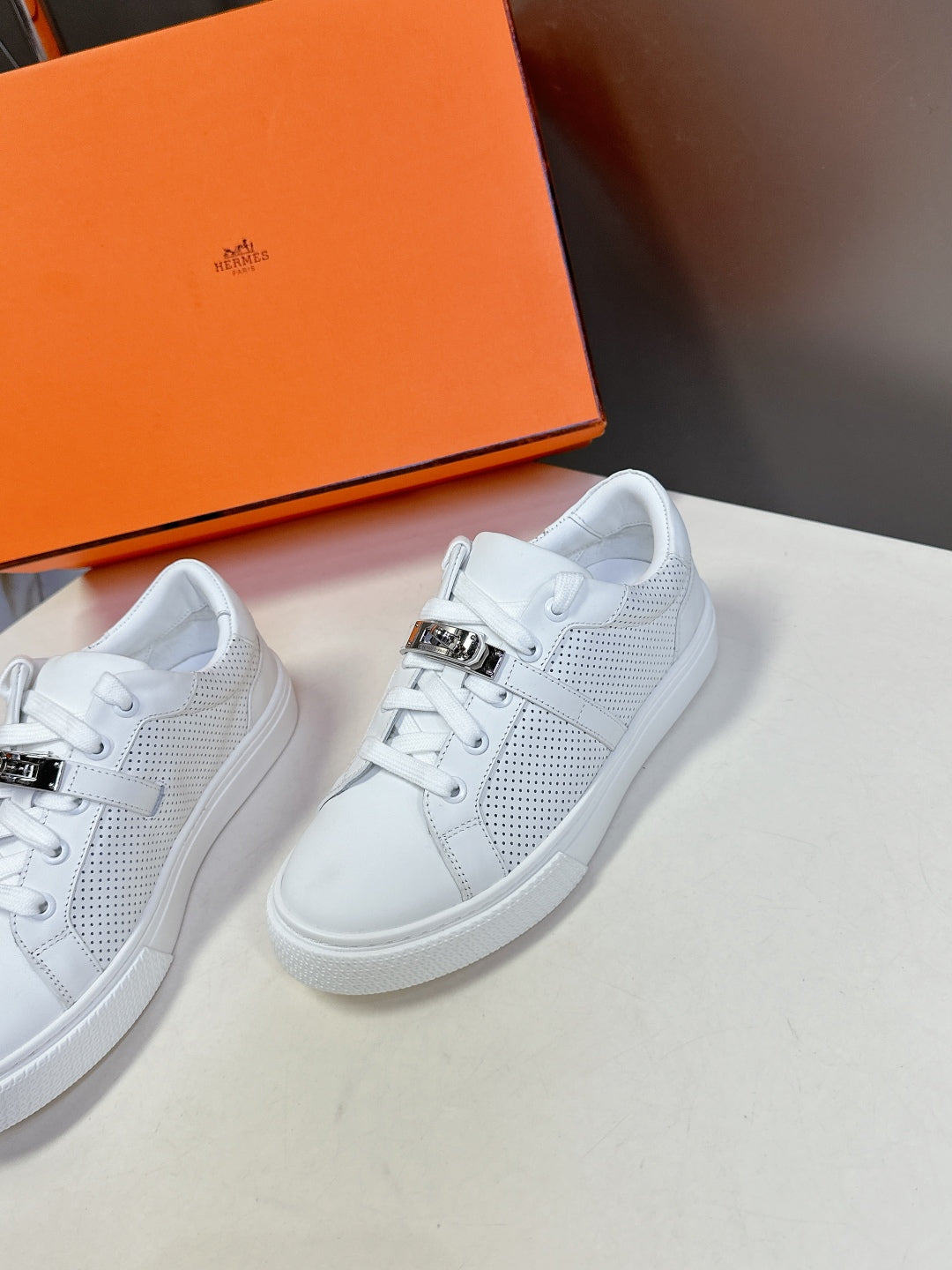 LuxluxHouse Best Quality Women Shoes Hermes