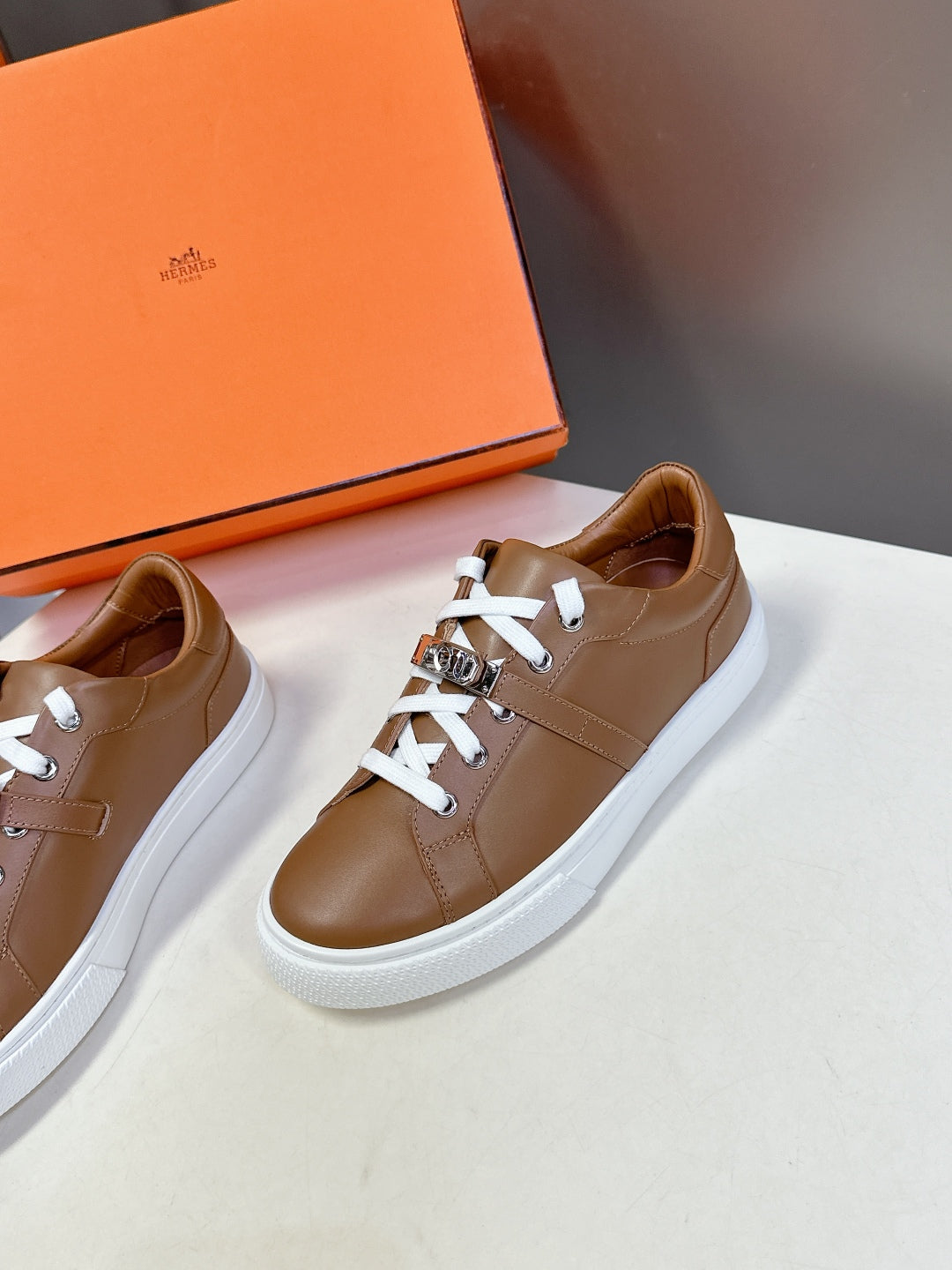 LuxluxHouse Best Quality Women Shoes Hermes