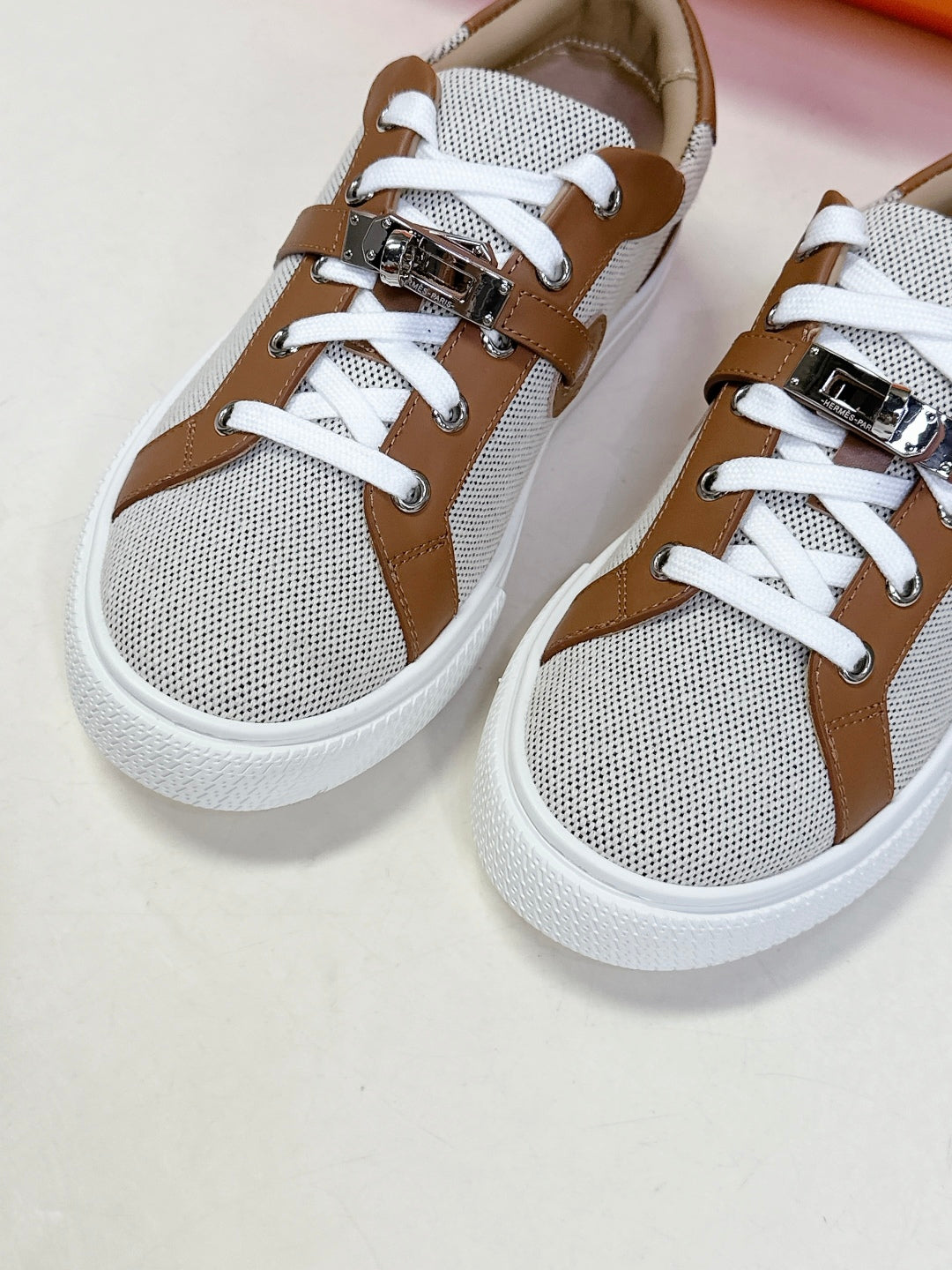 LuxluxHouse Best Quality Women Shoes Hermes