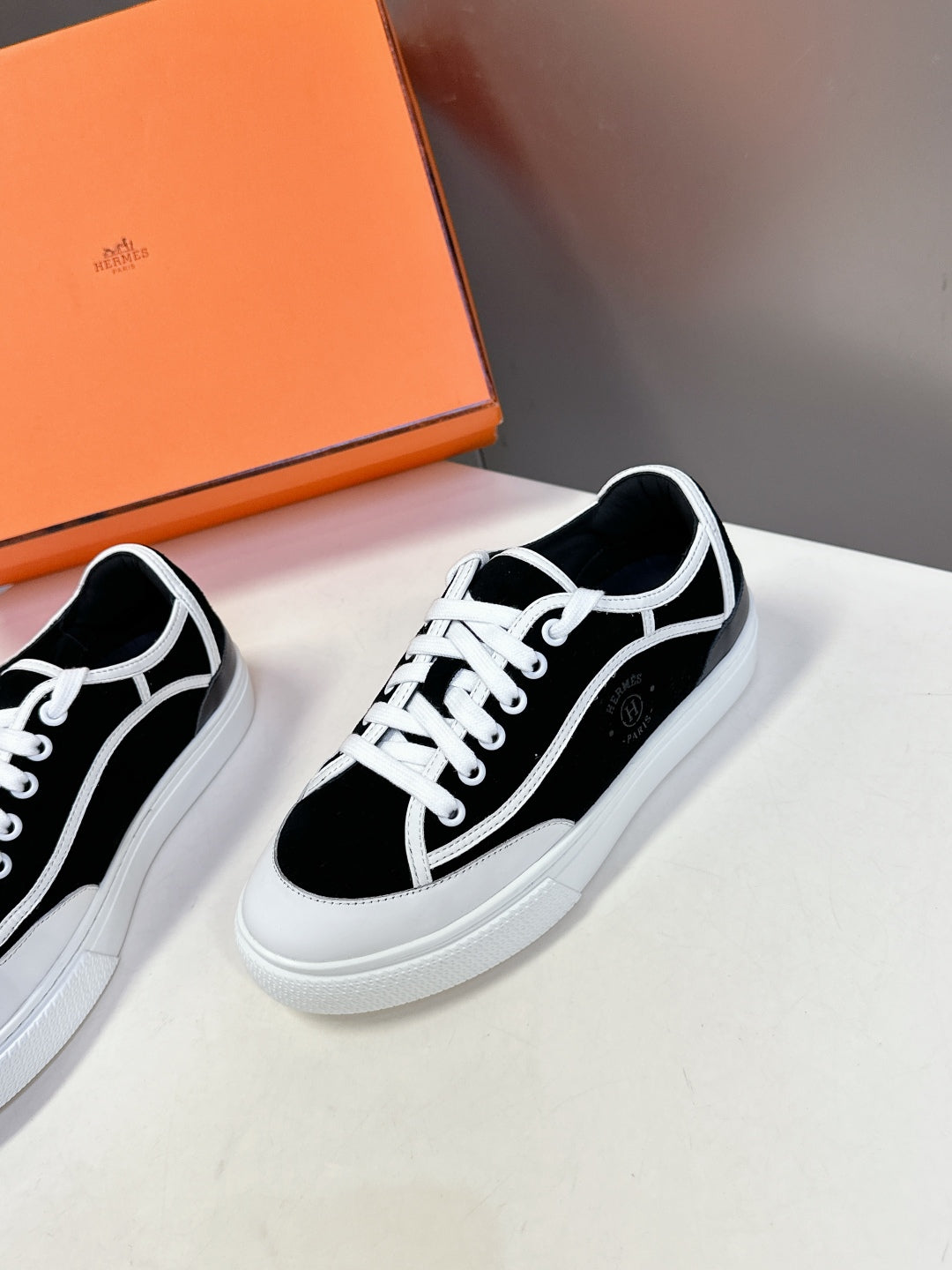 LuxluxHouse Best Quality Women Shoes Hermes