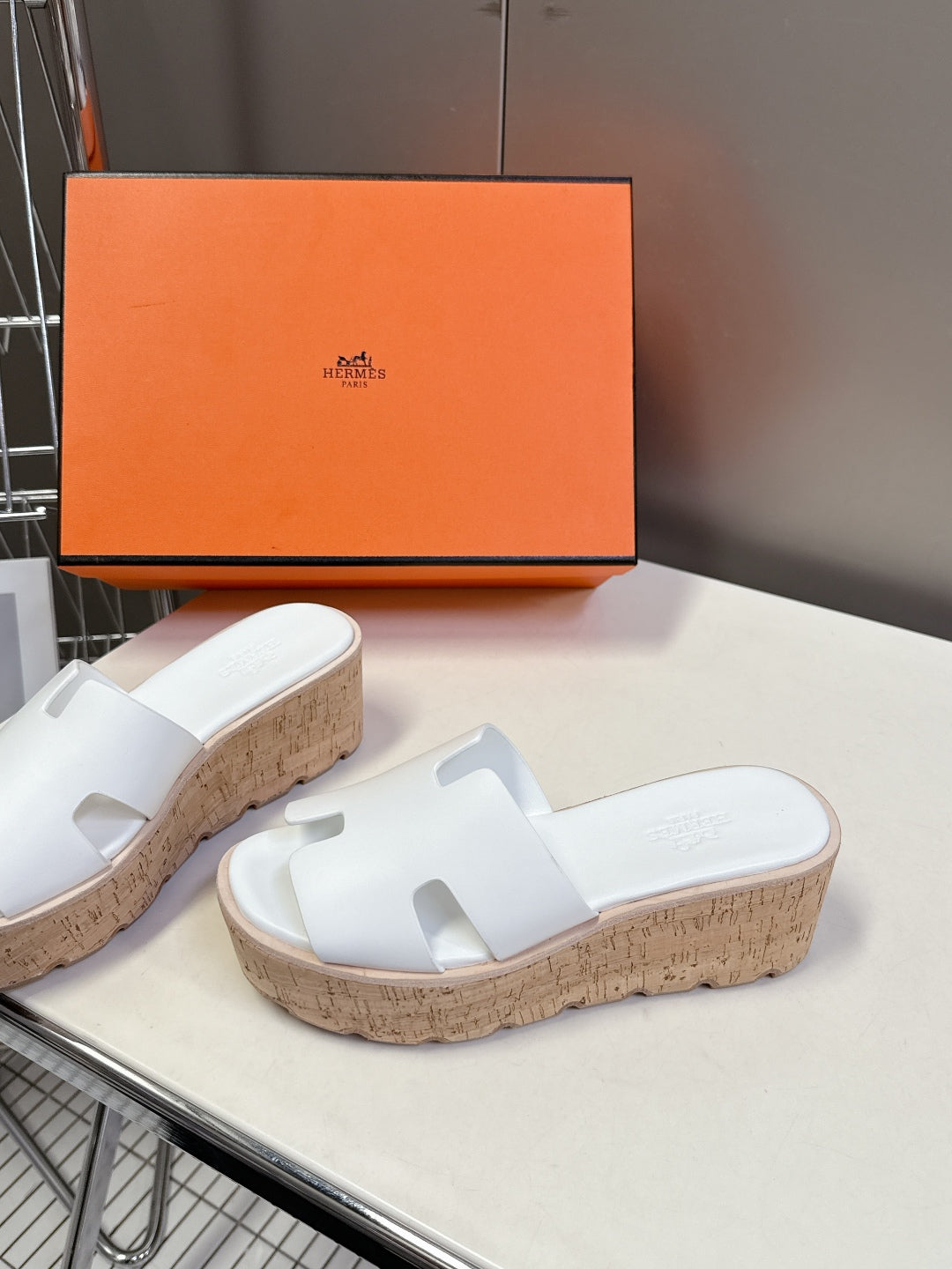 LuxluxHouse Best Quality Women Shoes Hermes