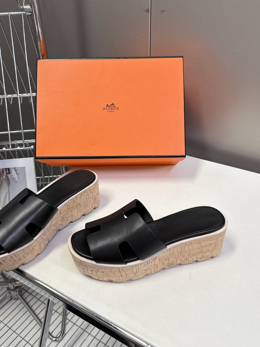 LuxluxHouse Best Quality Women Shoes Hermes