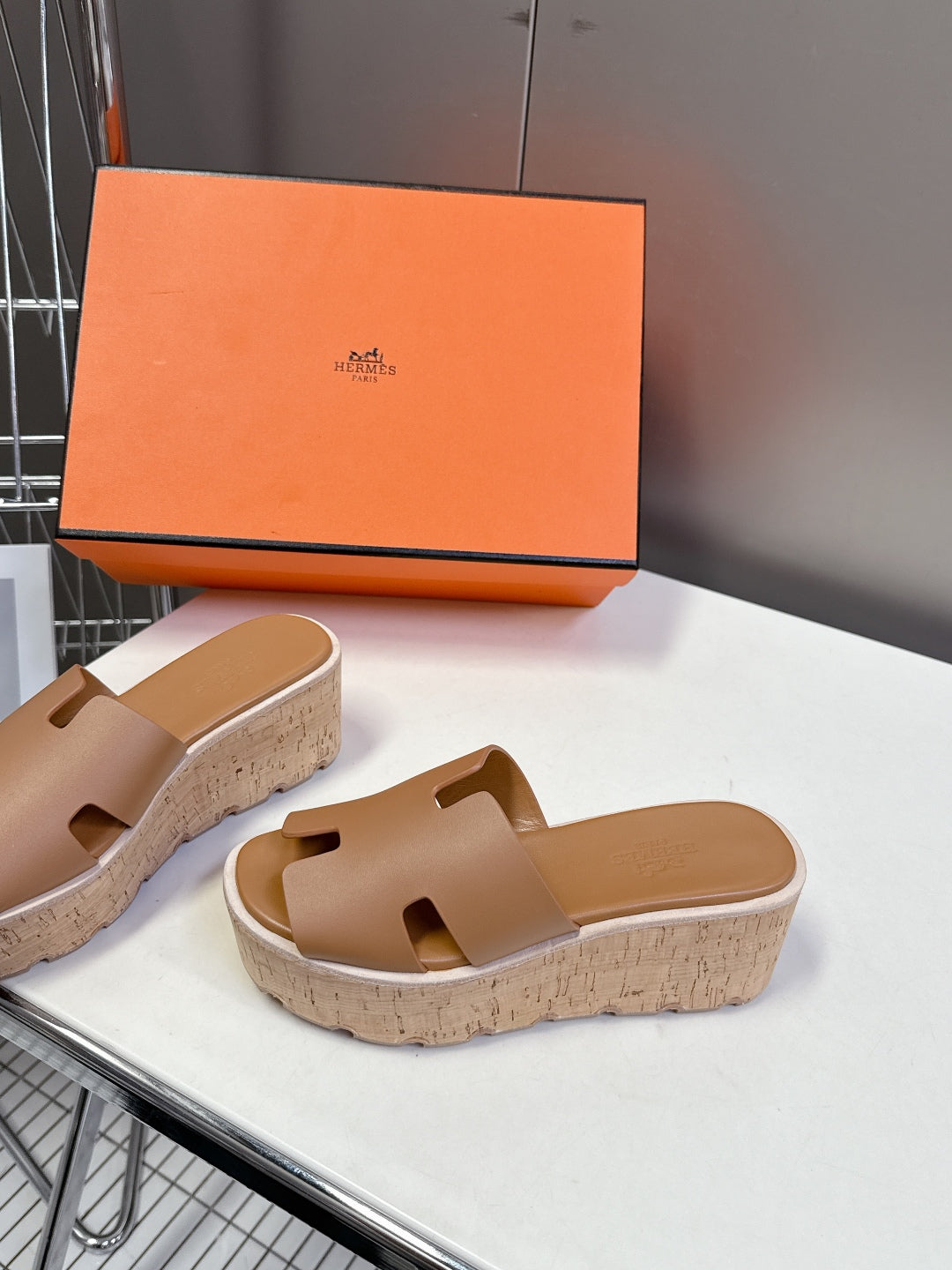 LuxluxHouse Best Quality Women Shoes Hermes