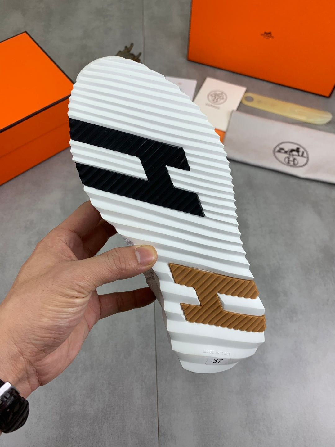 LuxluxHouse Best Quality Shoes Hermes