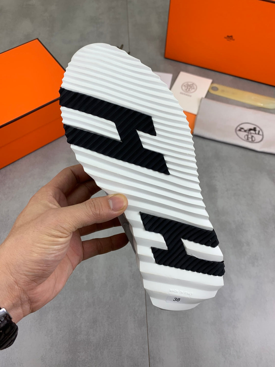 LuxluxHouse Best Quality Shoes Hermes