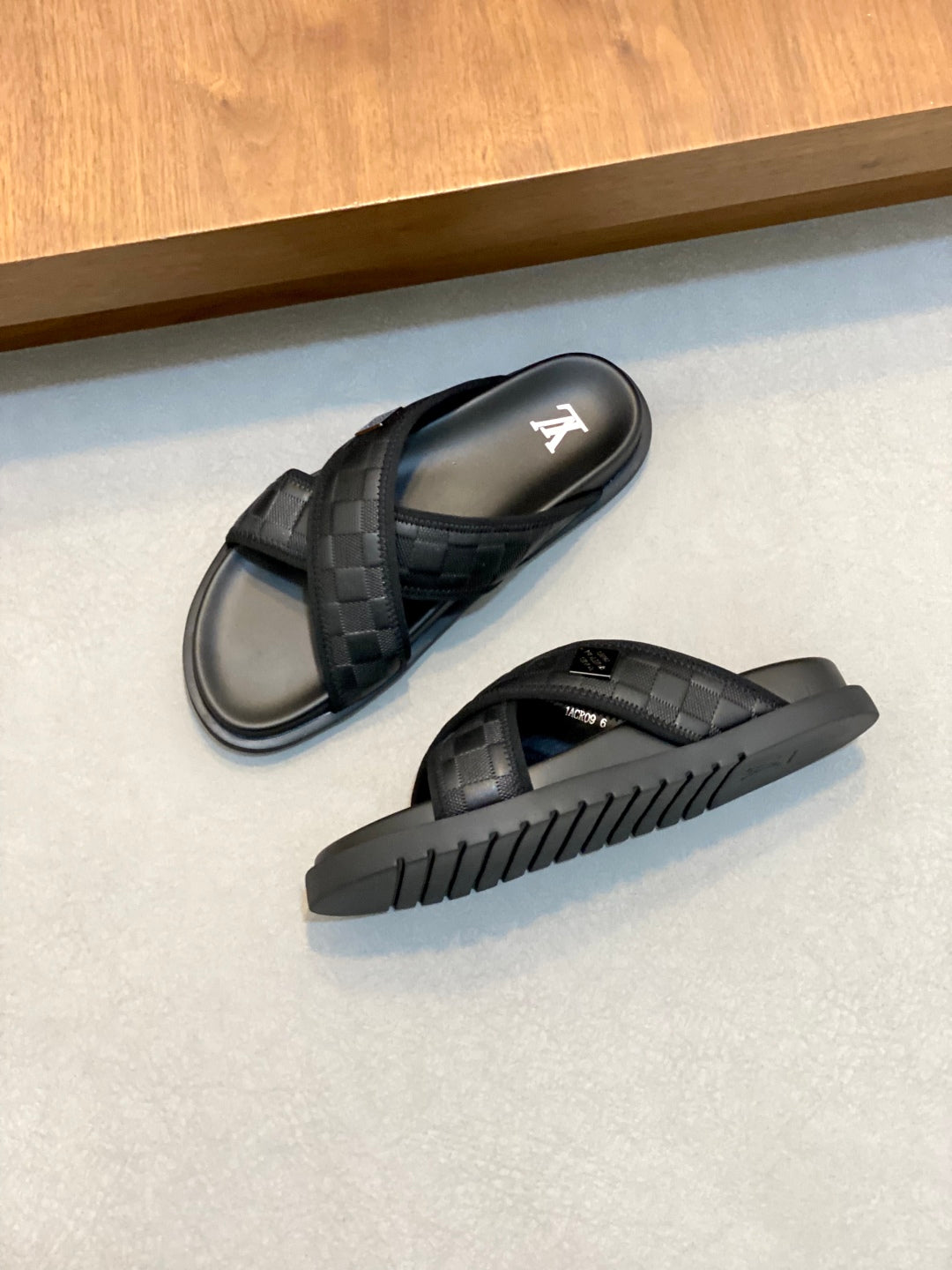 LuxluxHouse Best Quality Sandals Louis Vuitton