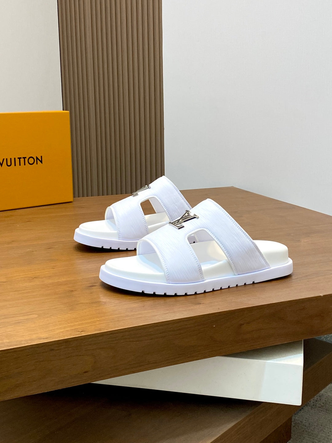 LuxluxHouse Best Quality Sandals Louis Vuitton