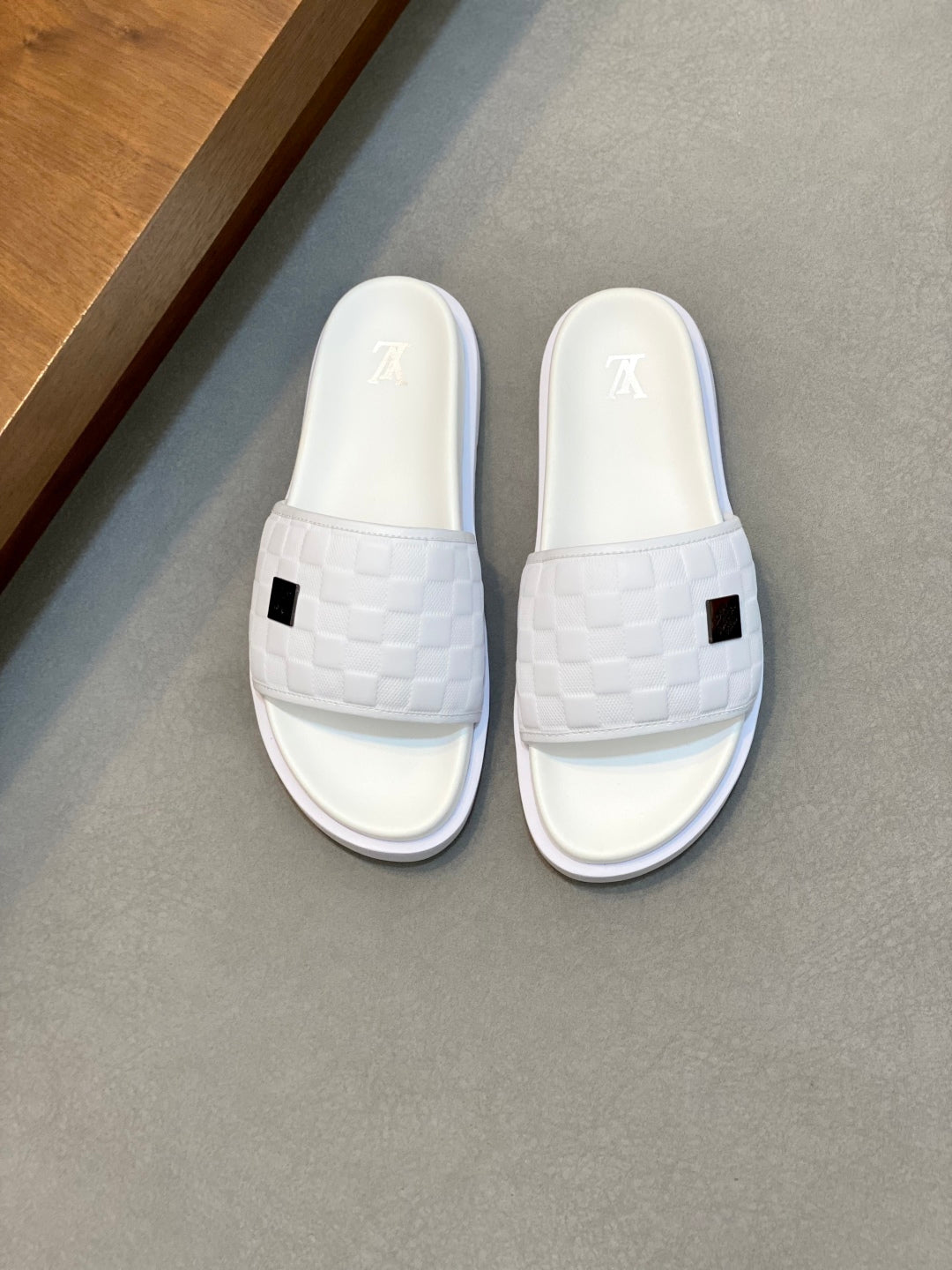 LuxluxHouse Best Quality Sandals Louis Vuitton