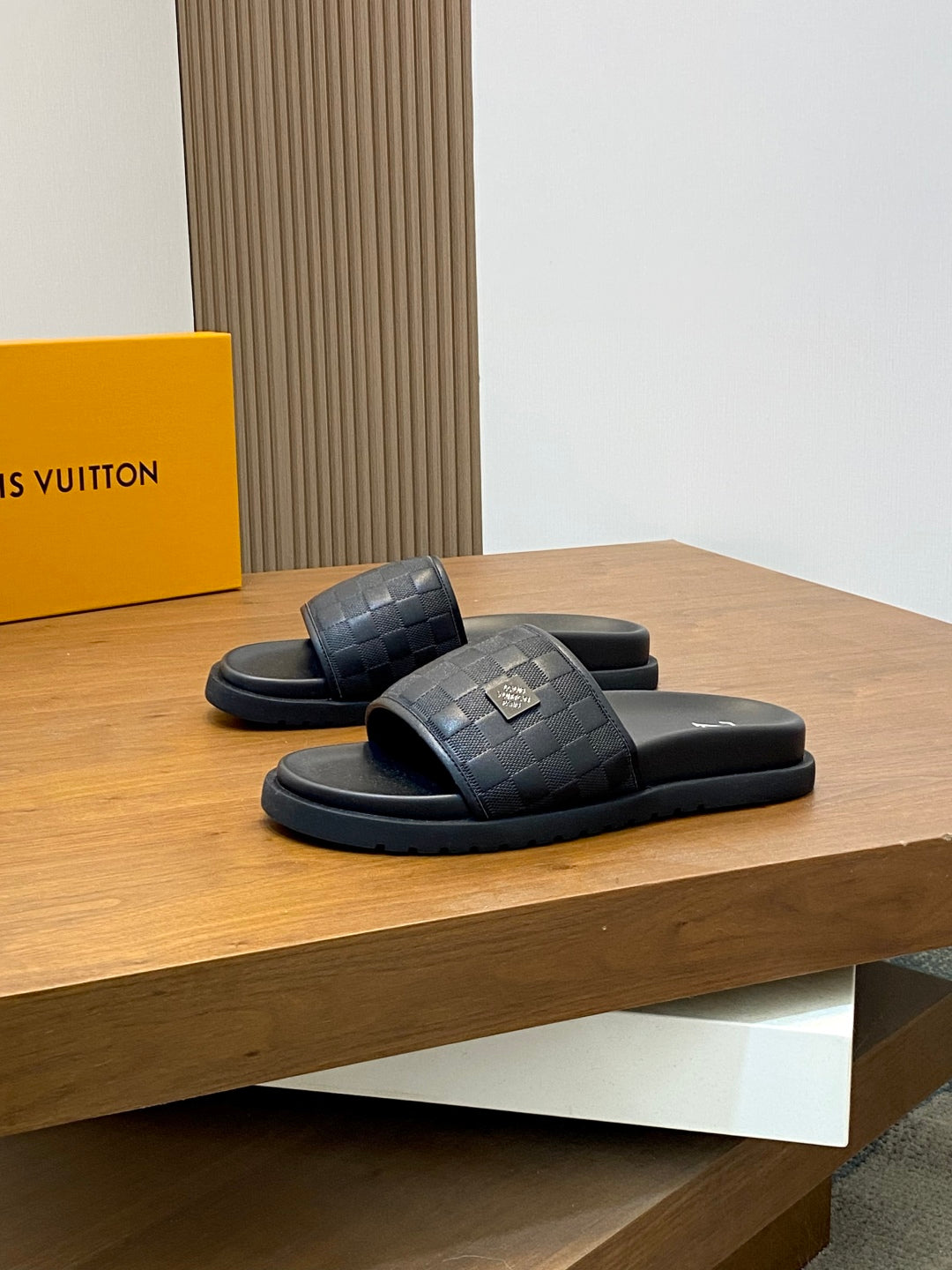 LuxluxHouse Best Quality Sandals Louis Vuitton