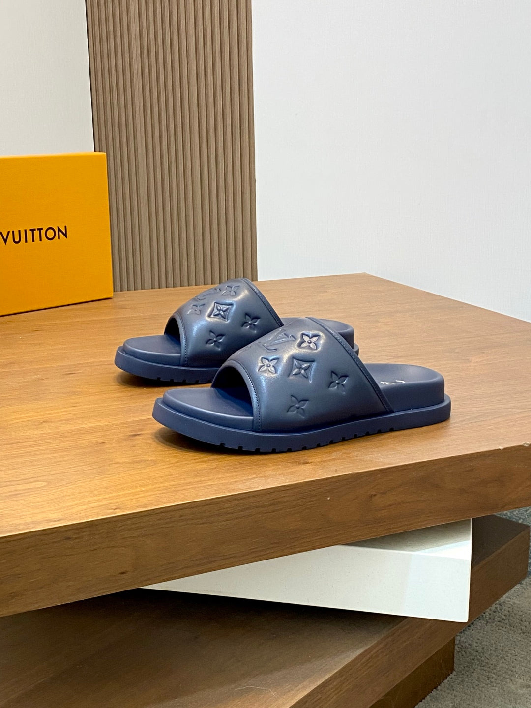 LuxluxHouse Best Quality Sandals Louis Vuitton