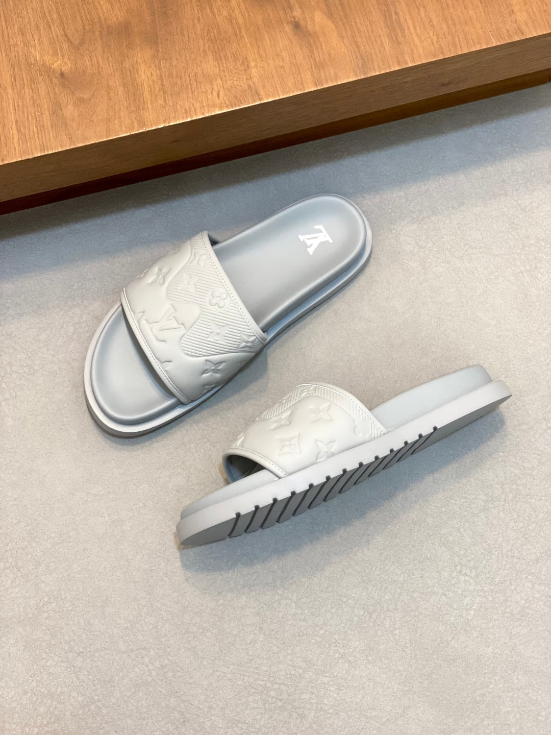 LuxluxHouse Best Quality Sandals Louis Vuitton