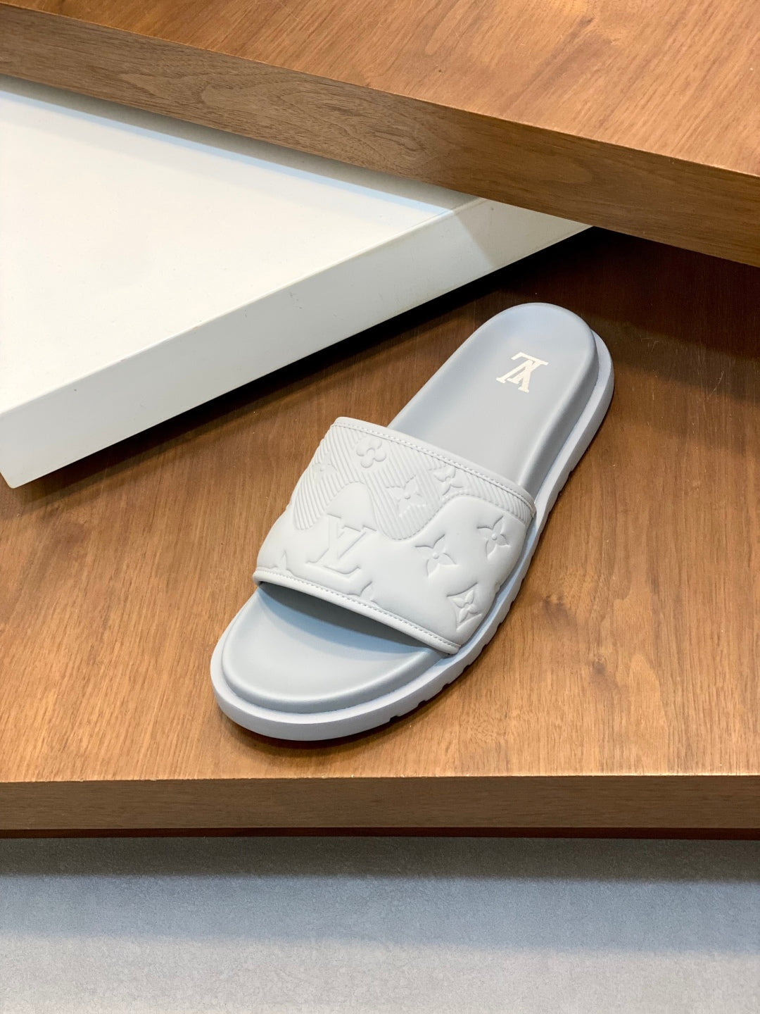 LuxluxHouse Best Quality Sandals Louis Vuitton